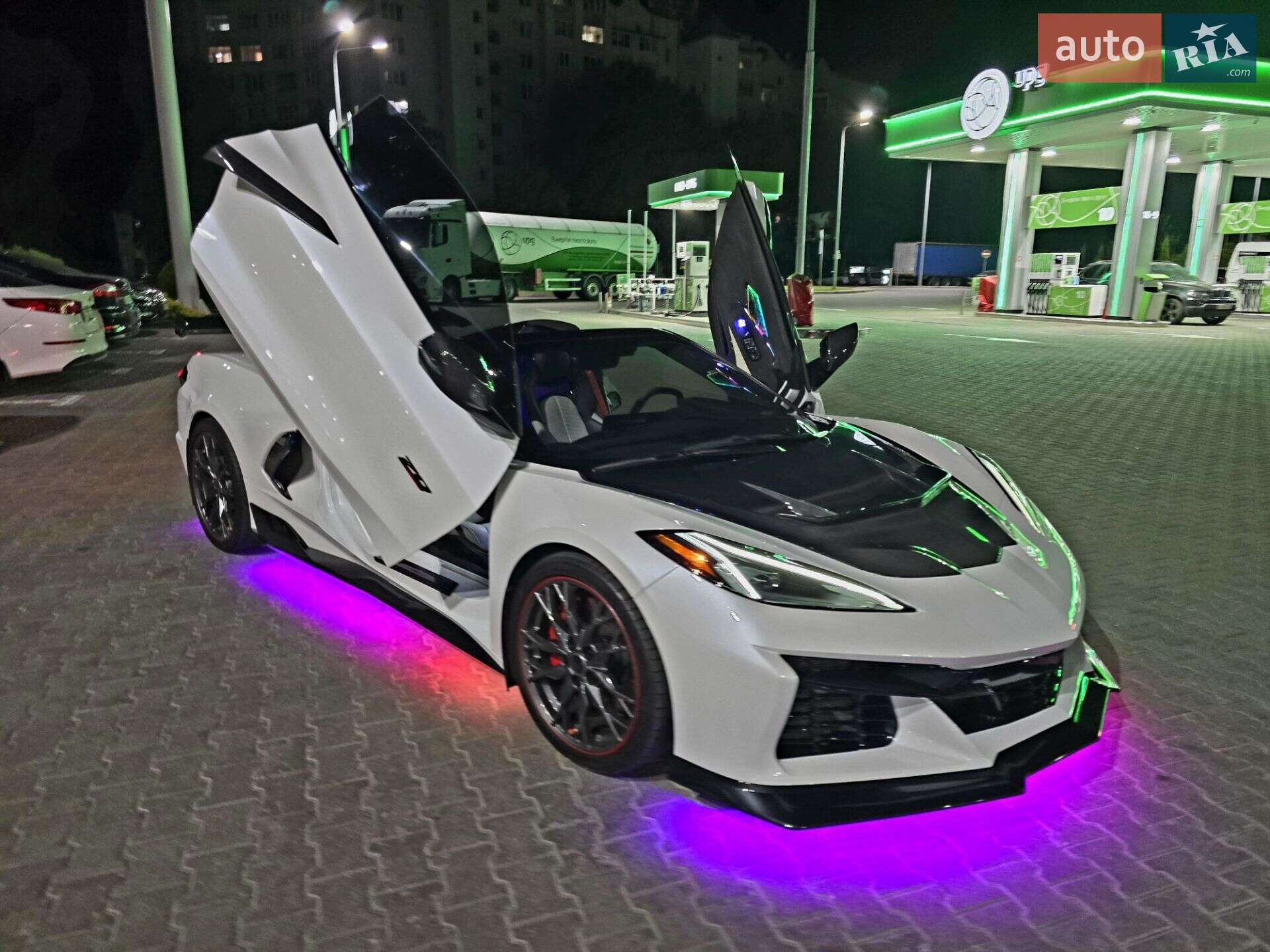 Chevrolet Corvette 2022 VIN 1G1YC3D45P5501724 фото оголошення 6 з 19