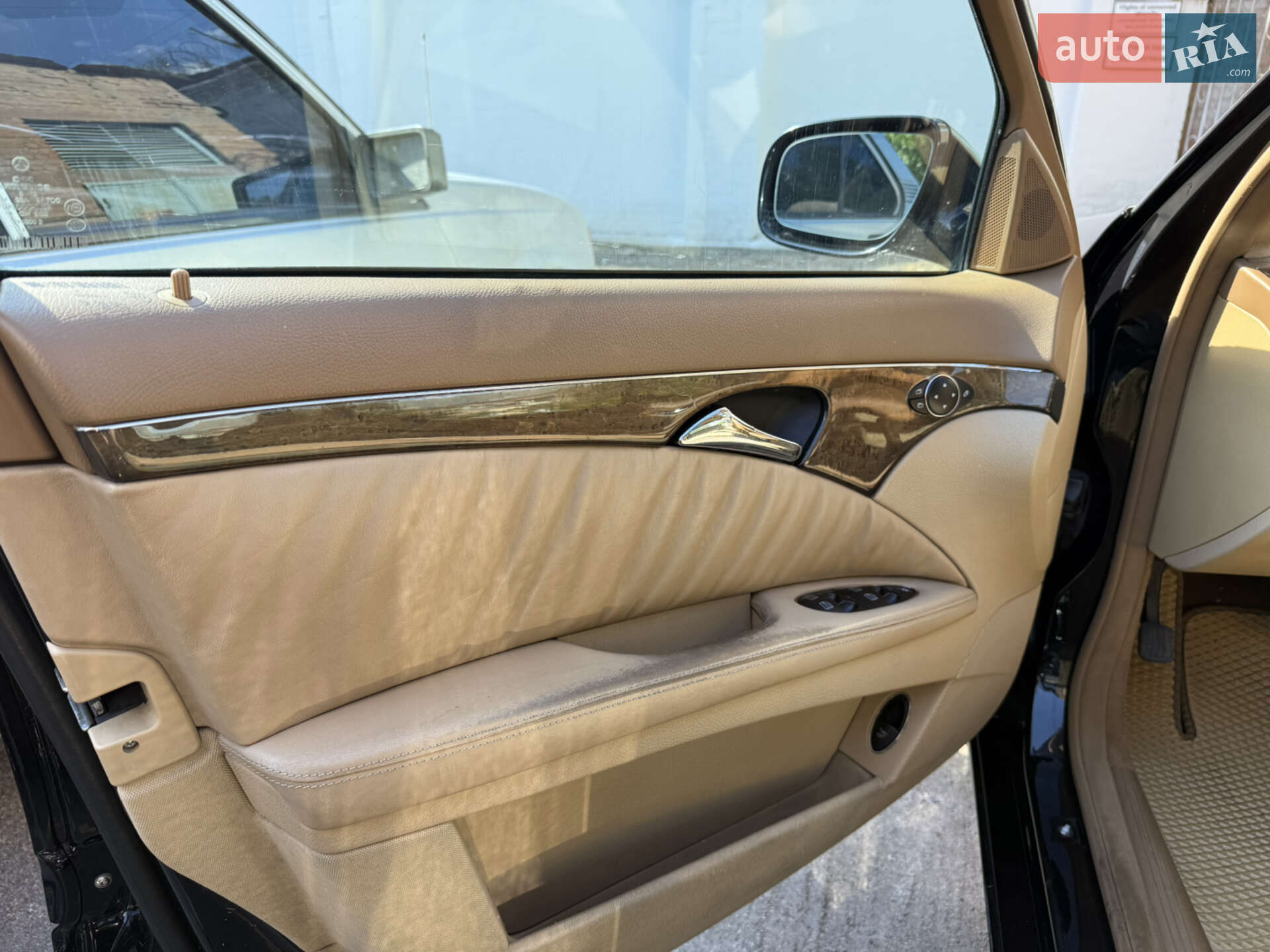 Mercedes-Benz E-Class 2006 VIN WDB2110221A990095 фото оголошення 2 з 9