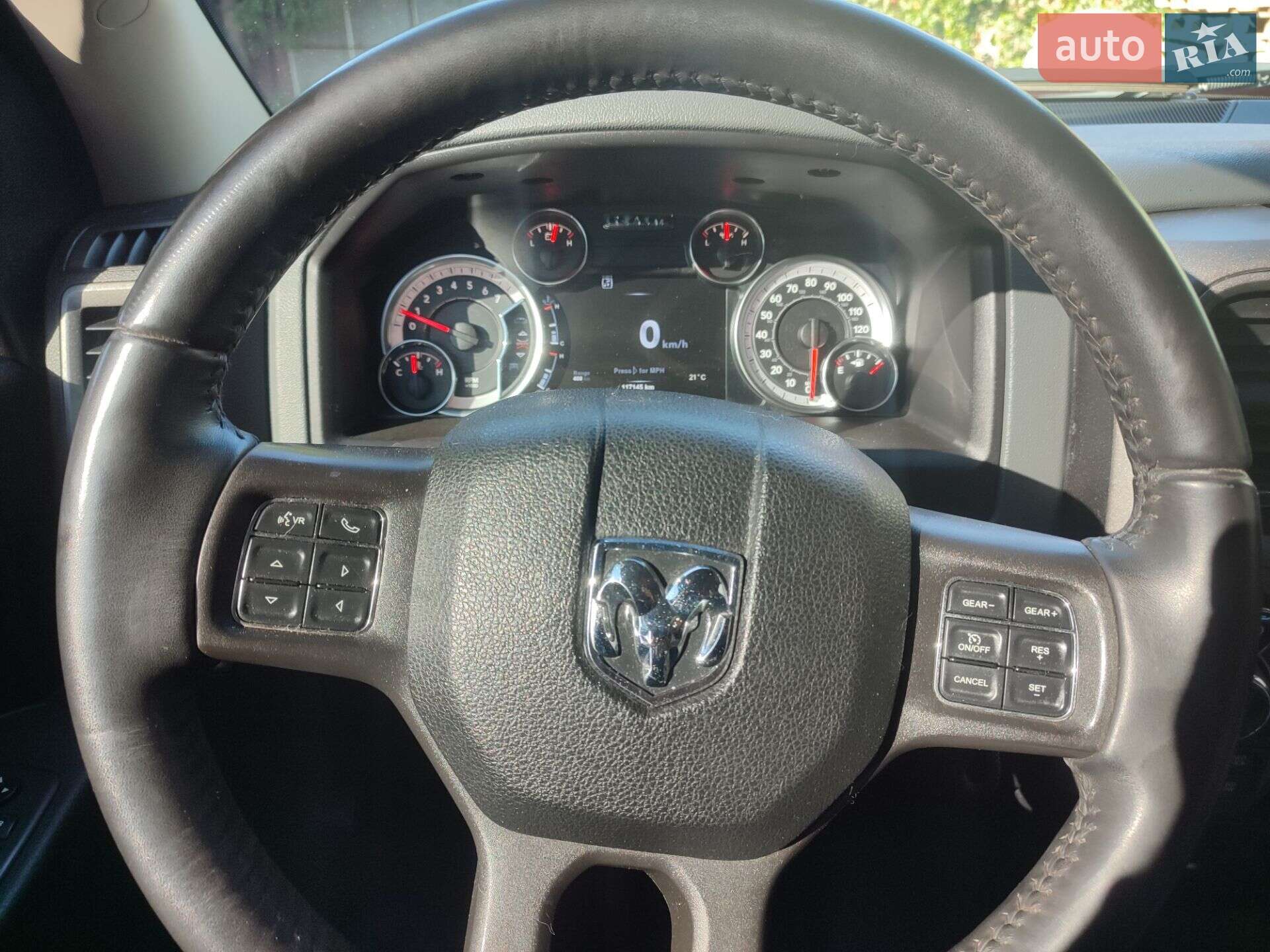 Dodge RAM 1500 2017 VIN 1C6RR7FT8JS135490 фото оголошення 6 з 35