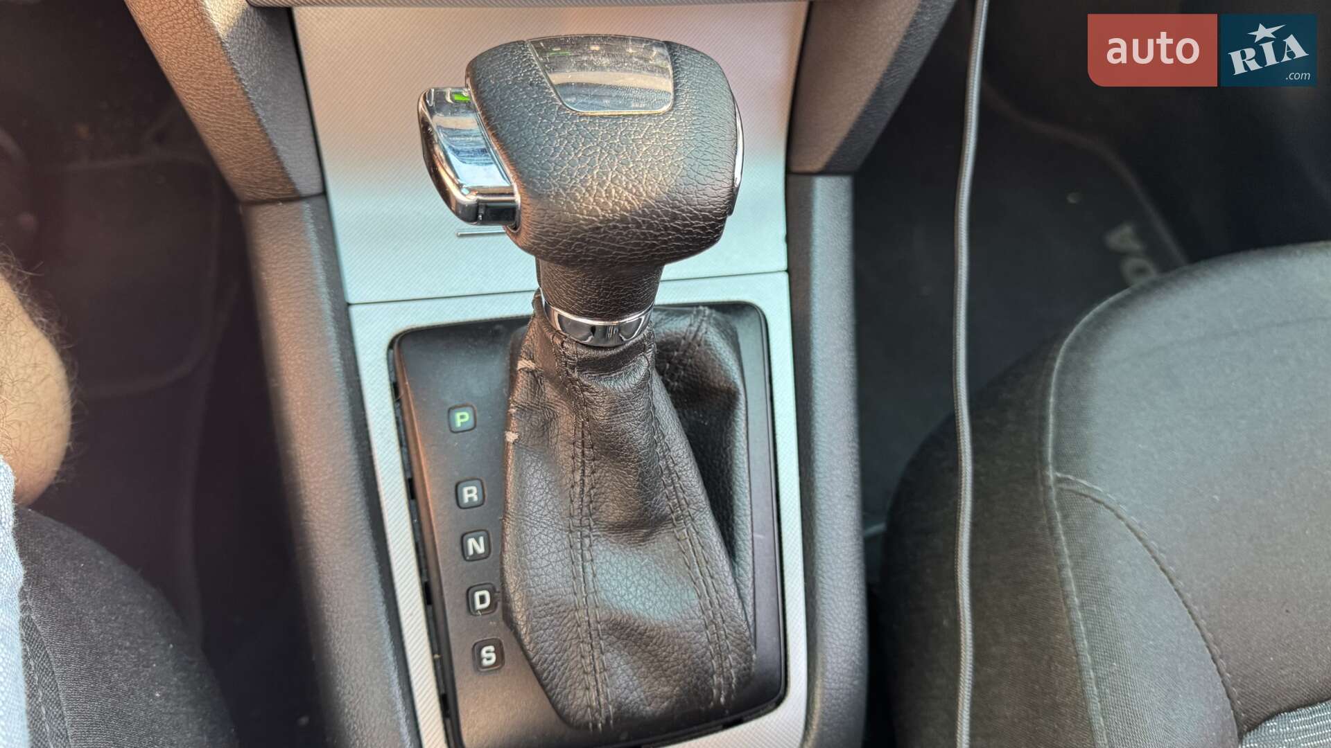 Skoda Octavia 2011 VIN TMBBT61Z3B8026726 фото оголошення 31 з 38