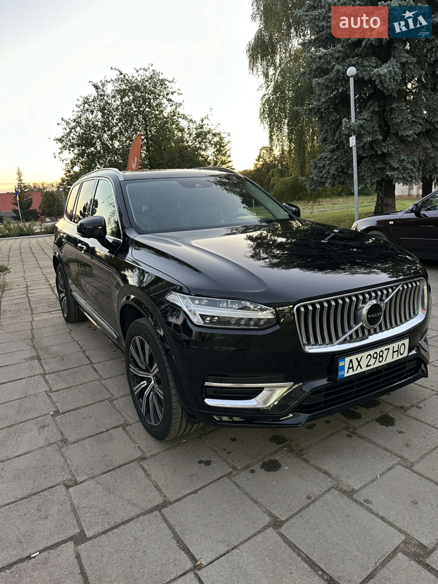 Volvo Xc90 2019 VIN YV1LCA3UCL1551677 фото оголошення 23 з 39