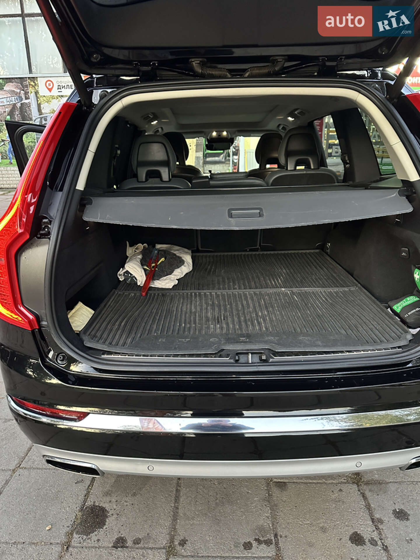 Volvo Xc90 2019 VIN YV1LCA3UCL1551677 фото оголошення 26 з 39