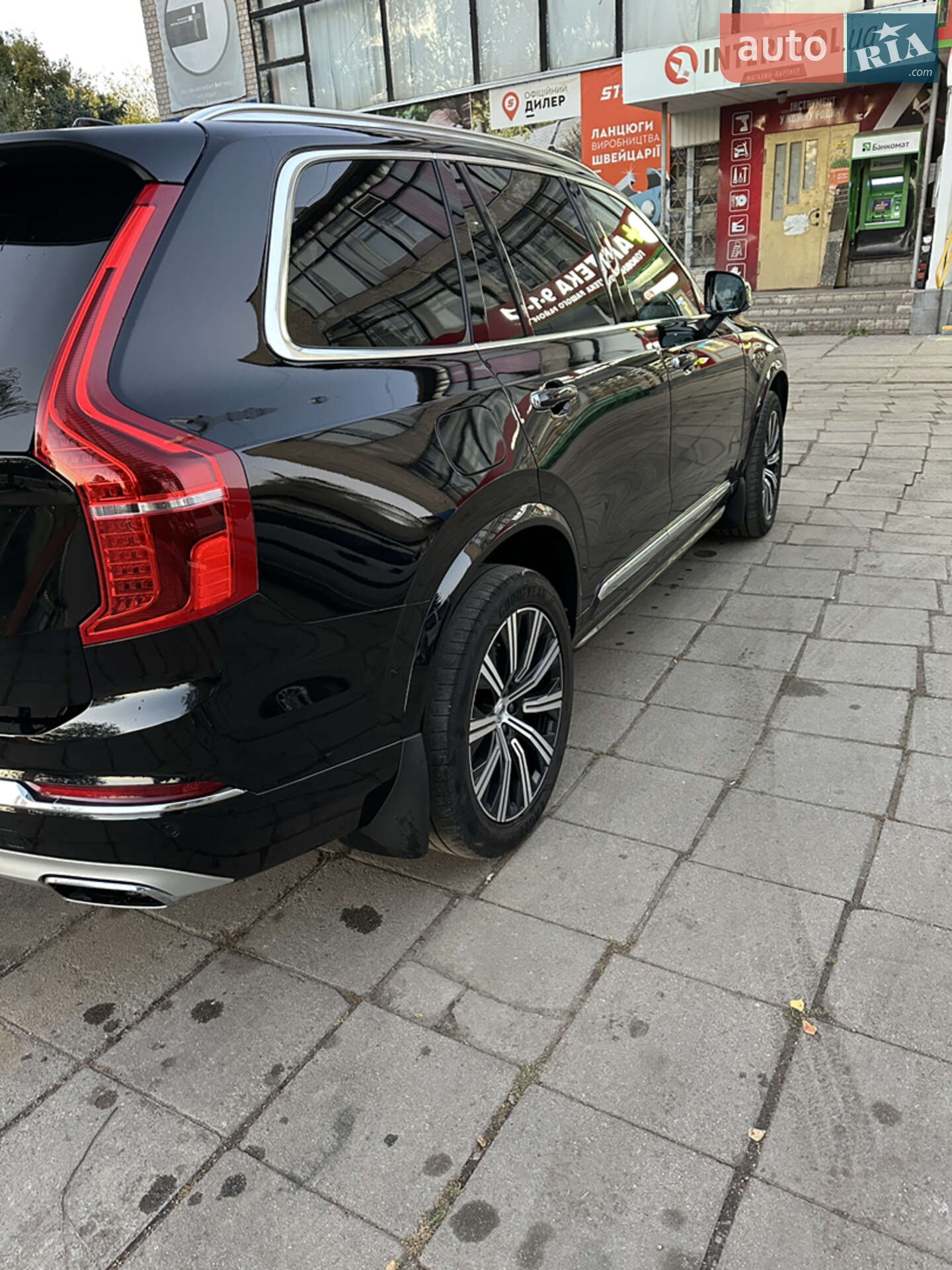 Volvo Xc90 2019 VIN YV1LCA3UCL1551677 фото оголошення 25 з 39