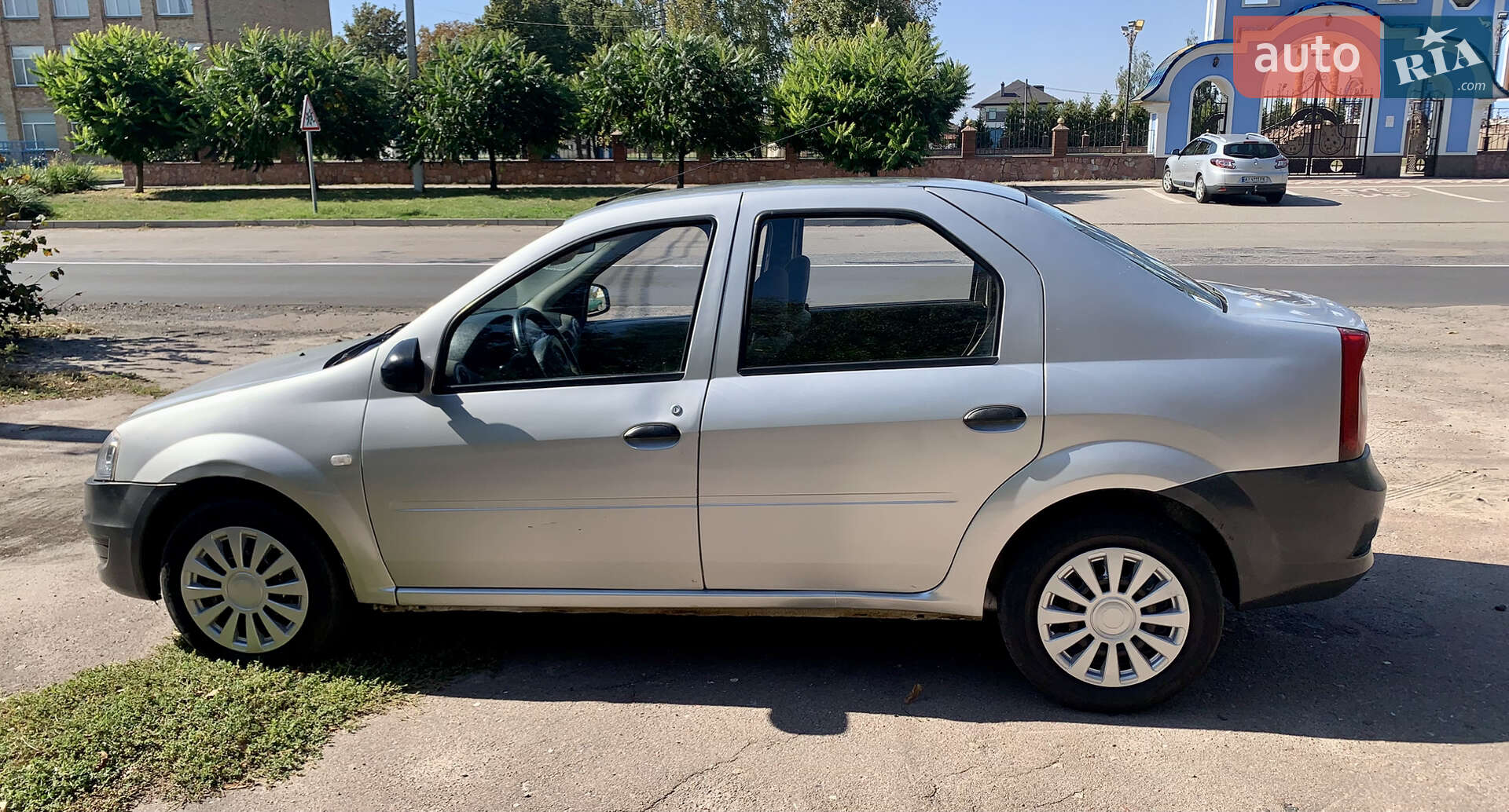 Renault Logan 2011 VIN VF1LSRAAH44857802 фото оголошення 18 з 34