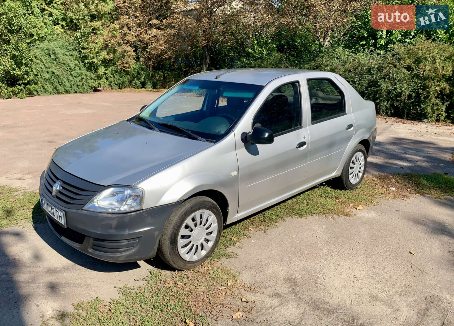 Renault Logan 2011 VIN VF1LSRAAH44857802 фото оголошення 10 з 34