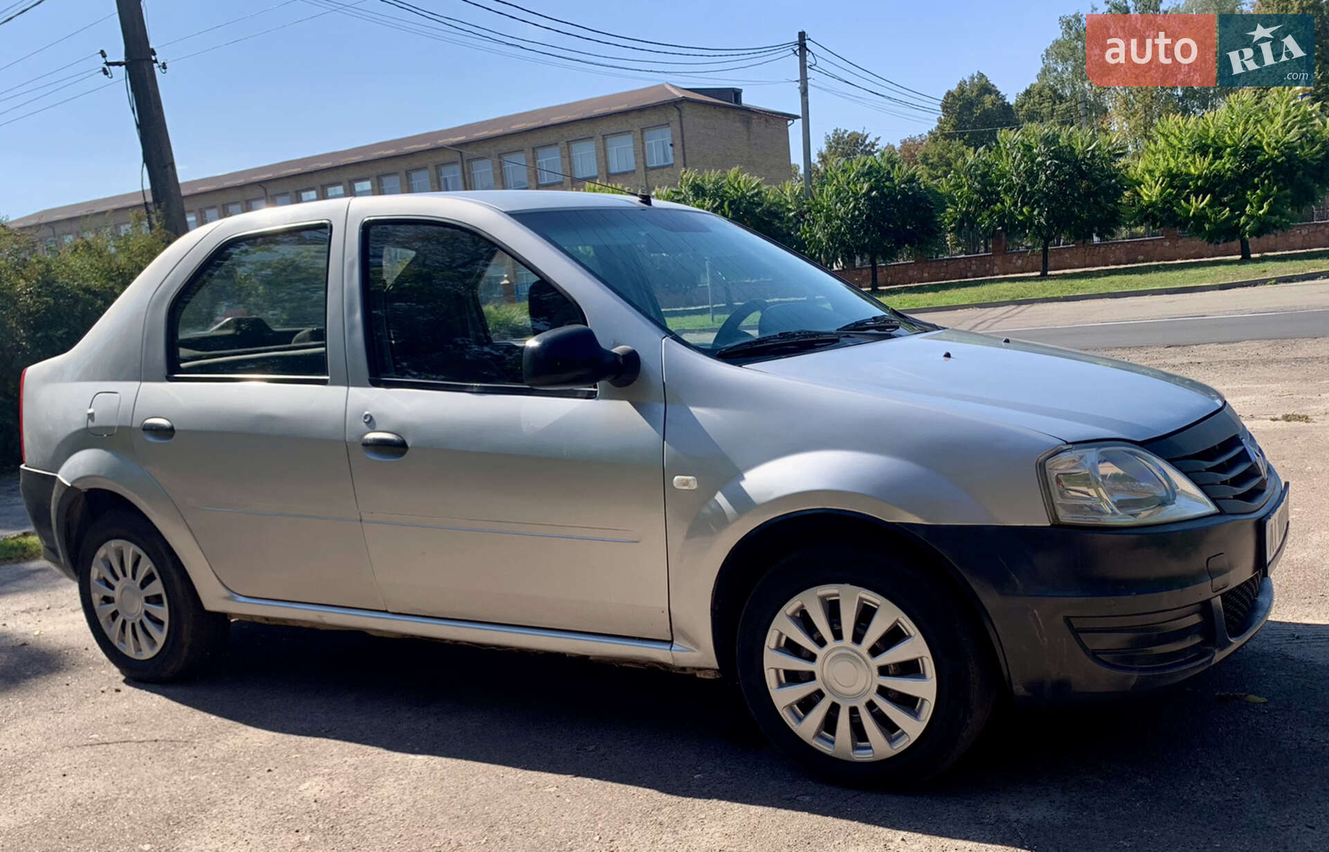 Renault Logan 2011 VIN VF1LSRAAH44857802 фото оголошення 4 з 34