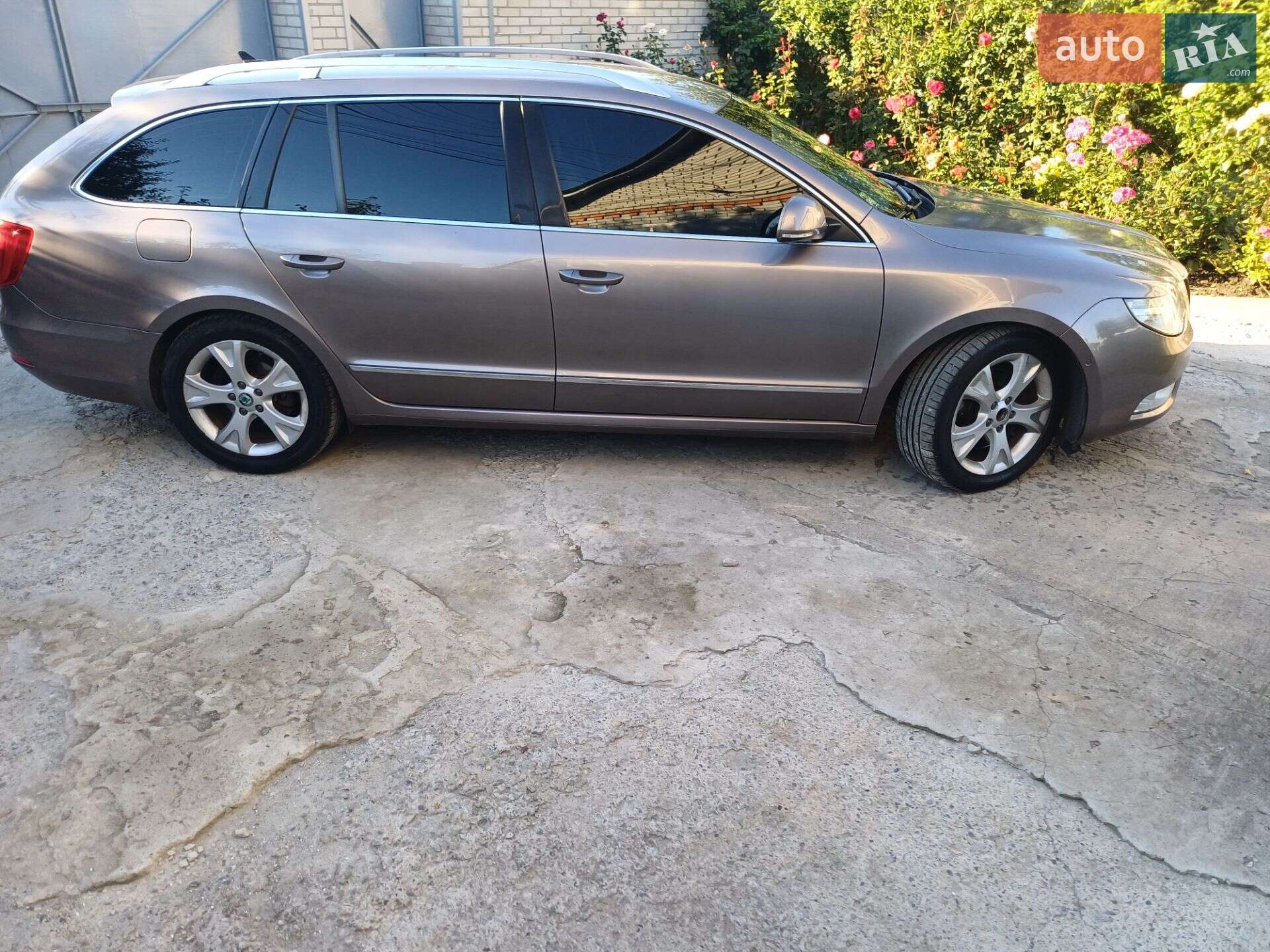 Skoda Superb 2013 VIN TMBJJ73T8D9033720 фото оголошення 9 з 39