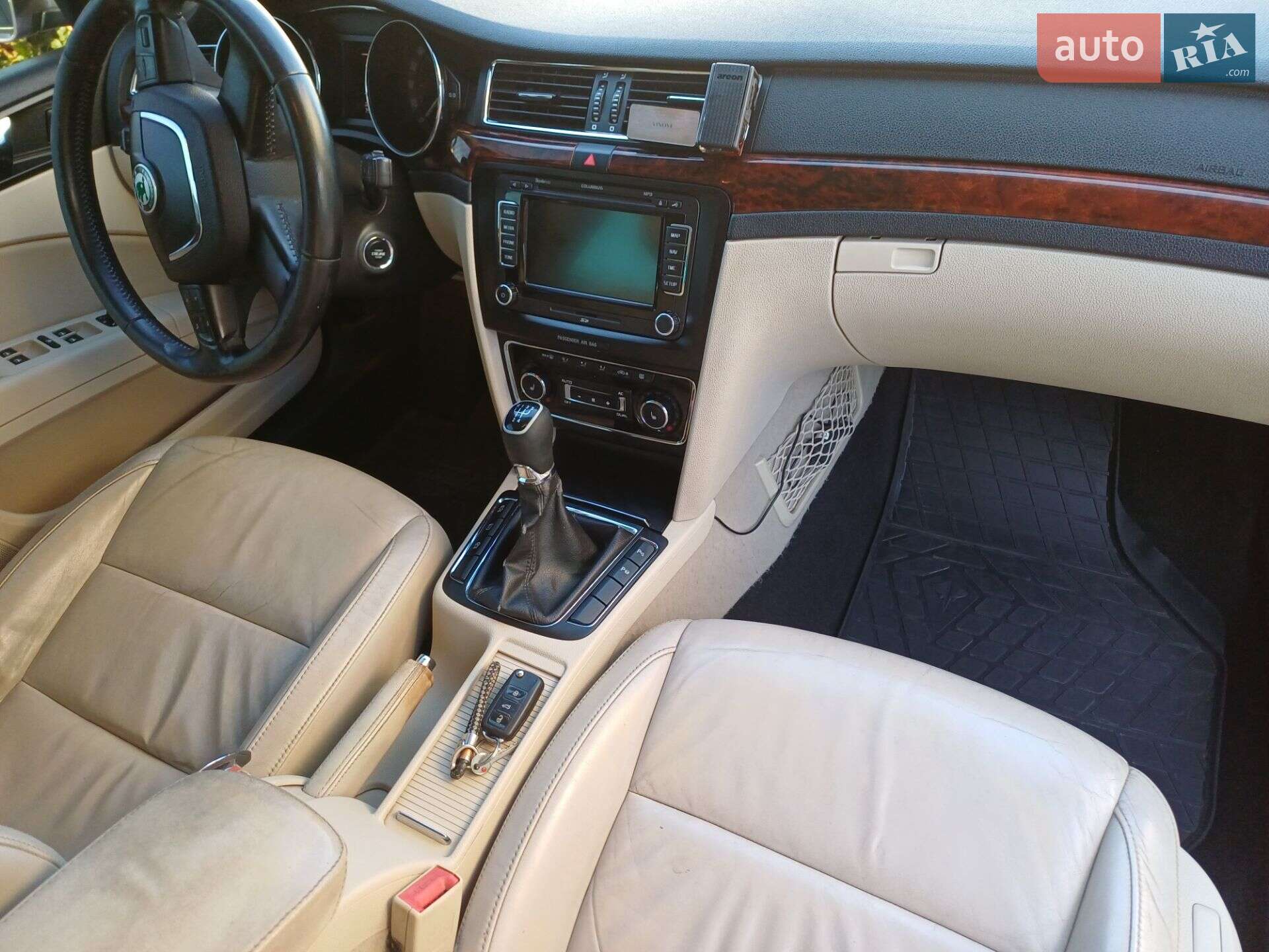 Skoda Superb 2013 VIN TMBJJ73T8D9033720 фото оголошення 17 з 39