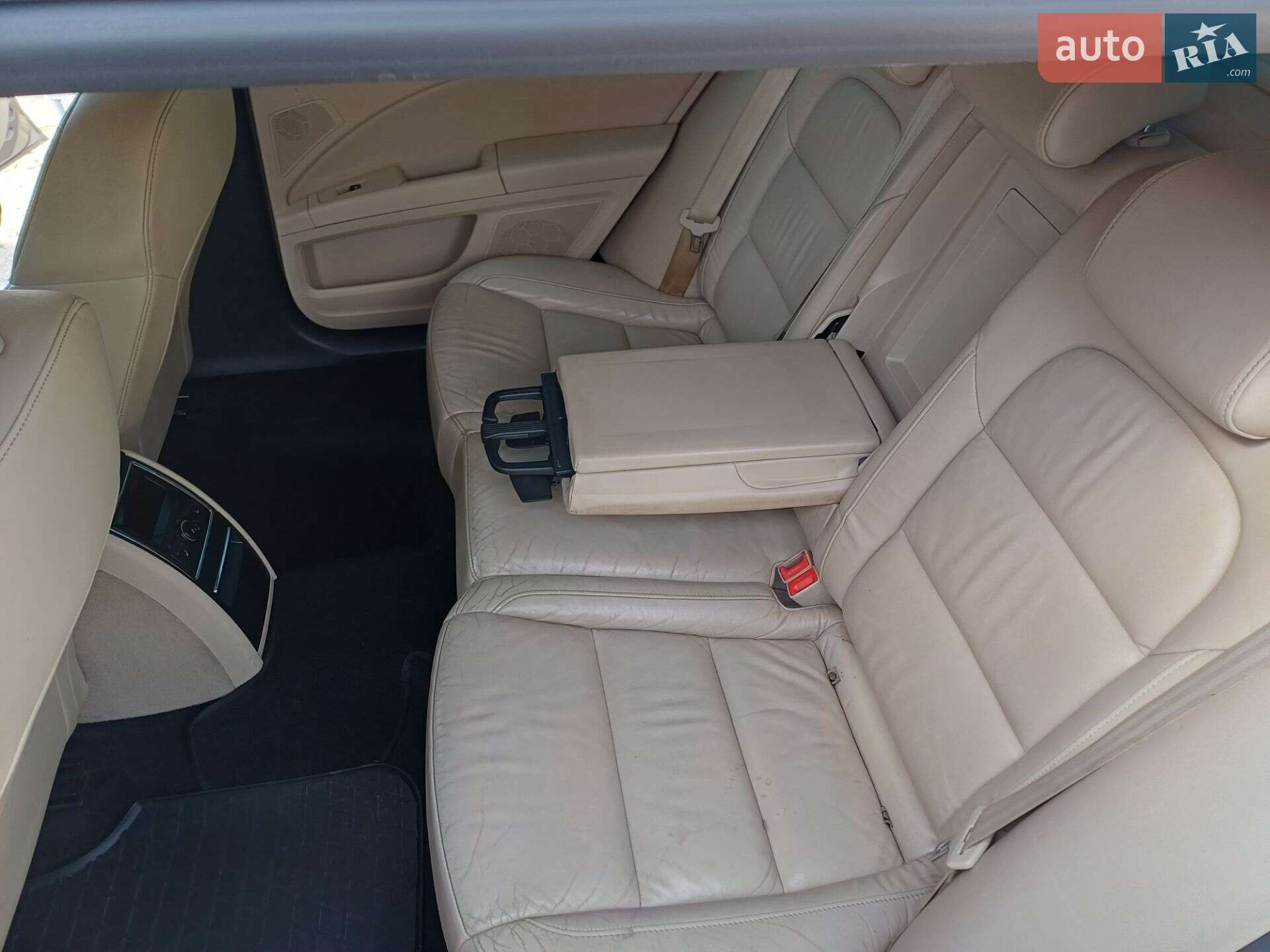 Skoda Superb 2013 VIN TMBJJ73T8D9033720 фото оголошення 25 з 39