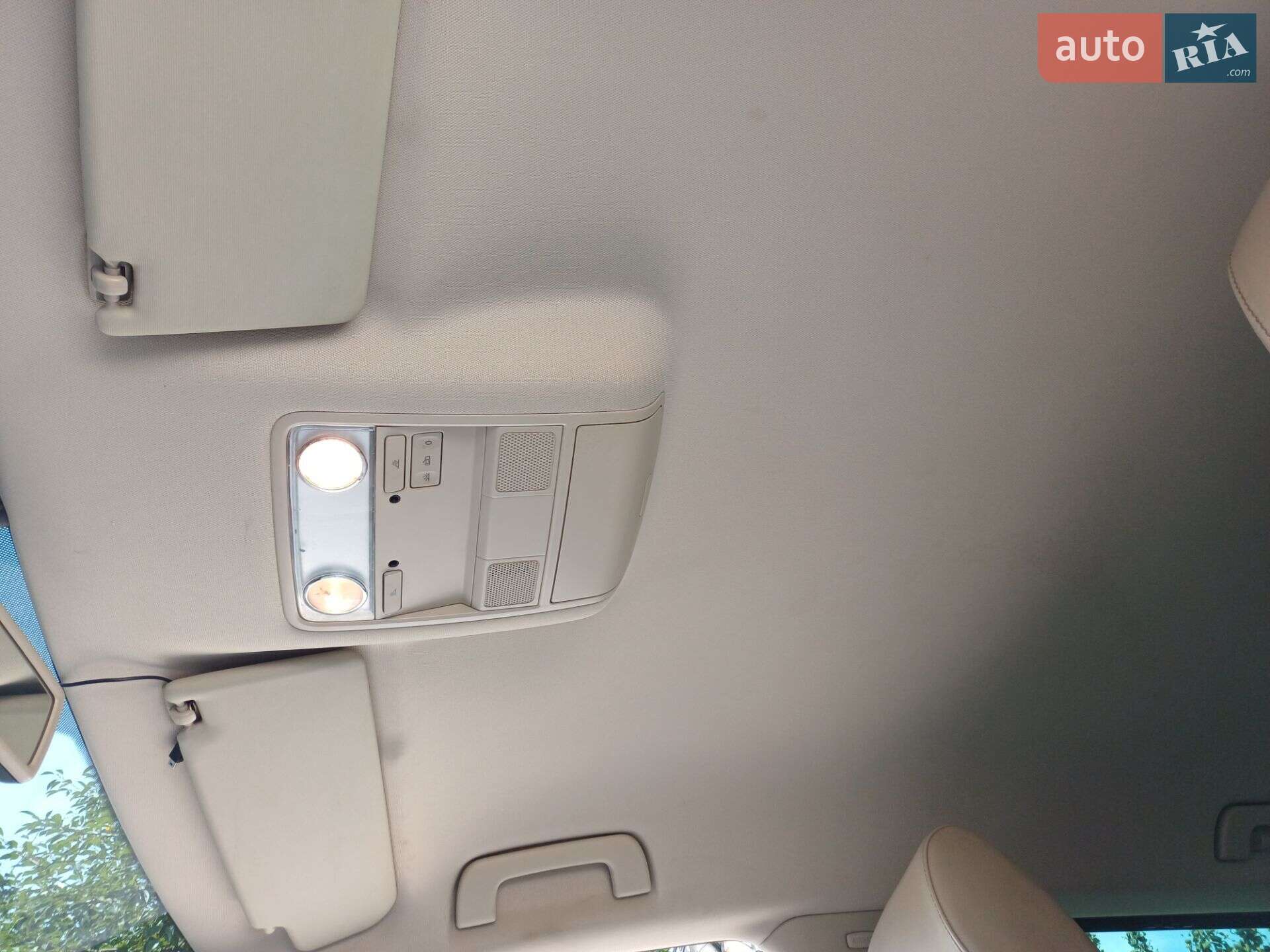Skoda Superb 2013 VIN TMBJJ73T8D9033720 фото оголошення 28 з 39