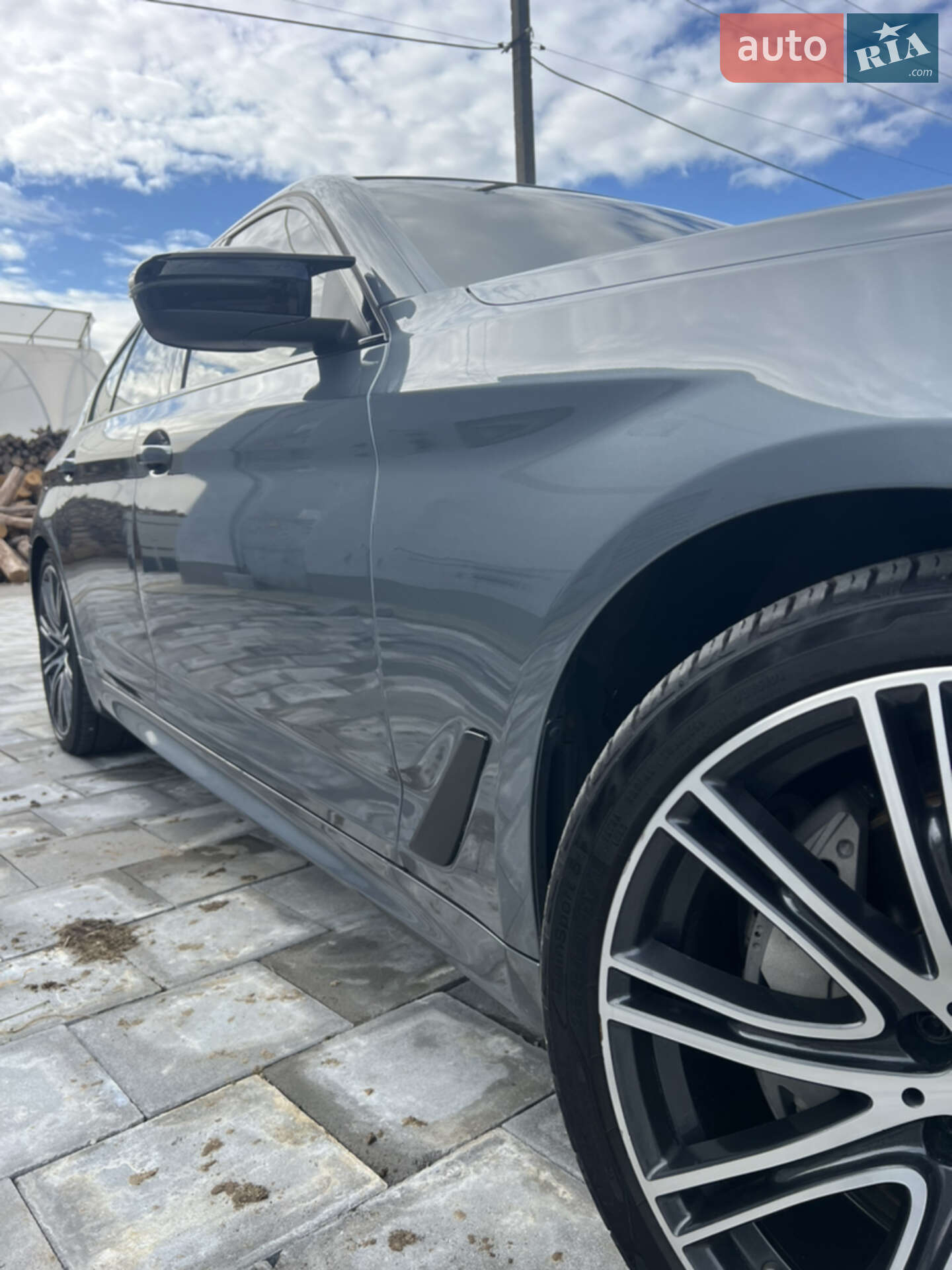 BMW 5 Series 2017 VIN WBAJC3107HG872266 фото оголошення 11 з 46