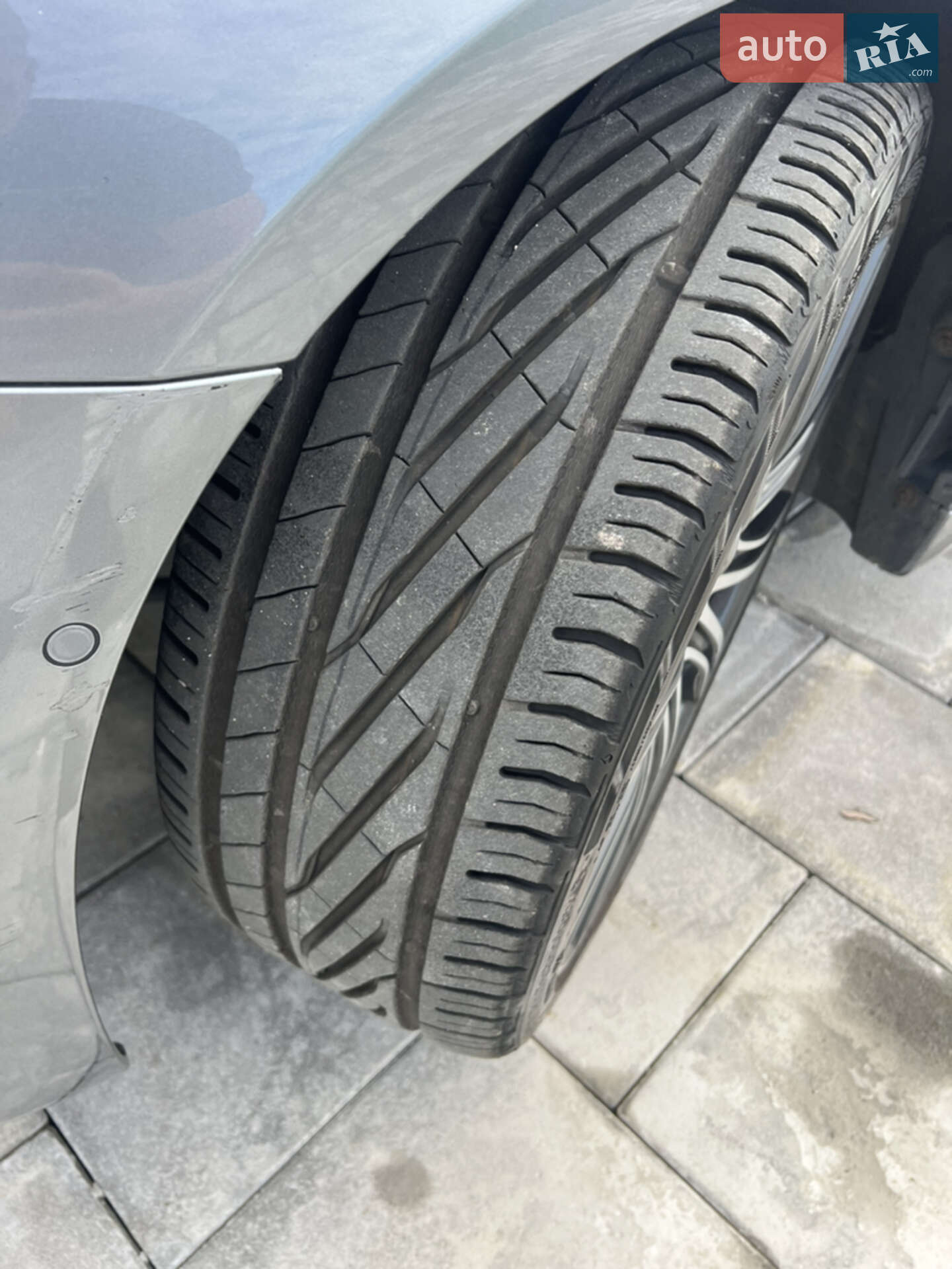 BMW 5 Series 2017 VIN WBAJC3107HG872266 фото оголошення 14 з 46