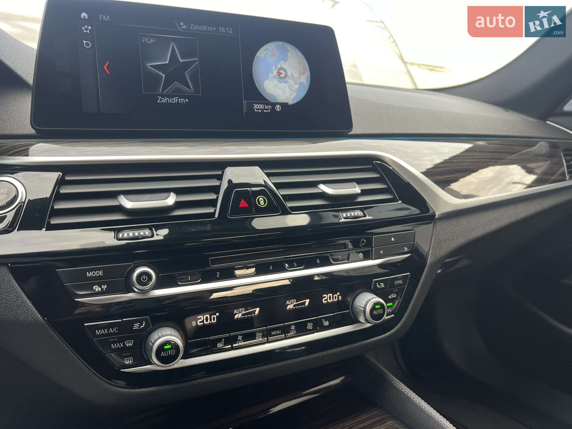 BMW 5 Series 2017 VIN WBAJC3107HG872266 фото оголошення 21 з 46