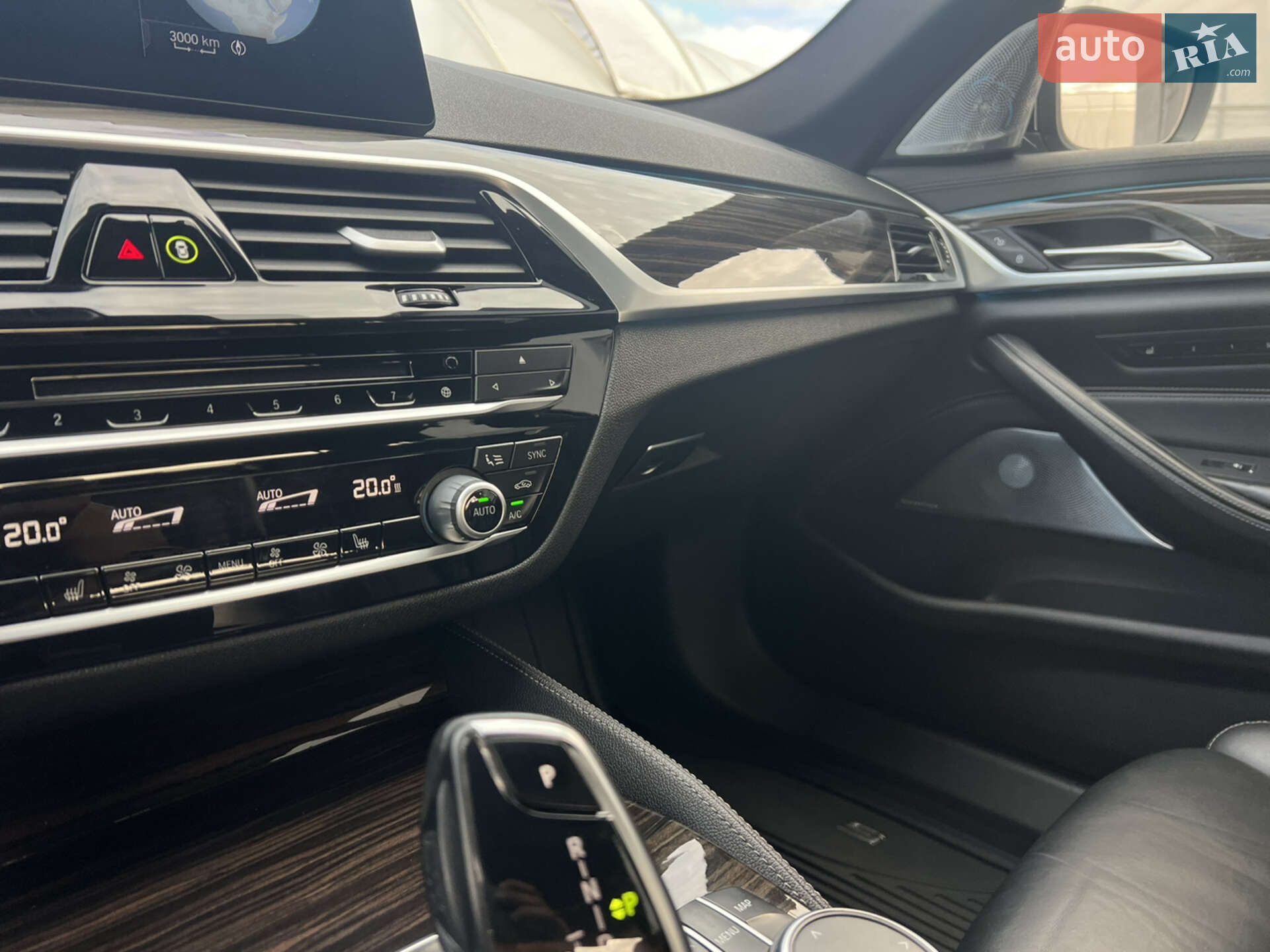 BMW 5 Series 2017 VIN WBAJC3107HG872266 фото оголошення 20 з 46