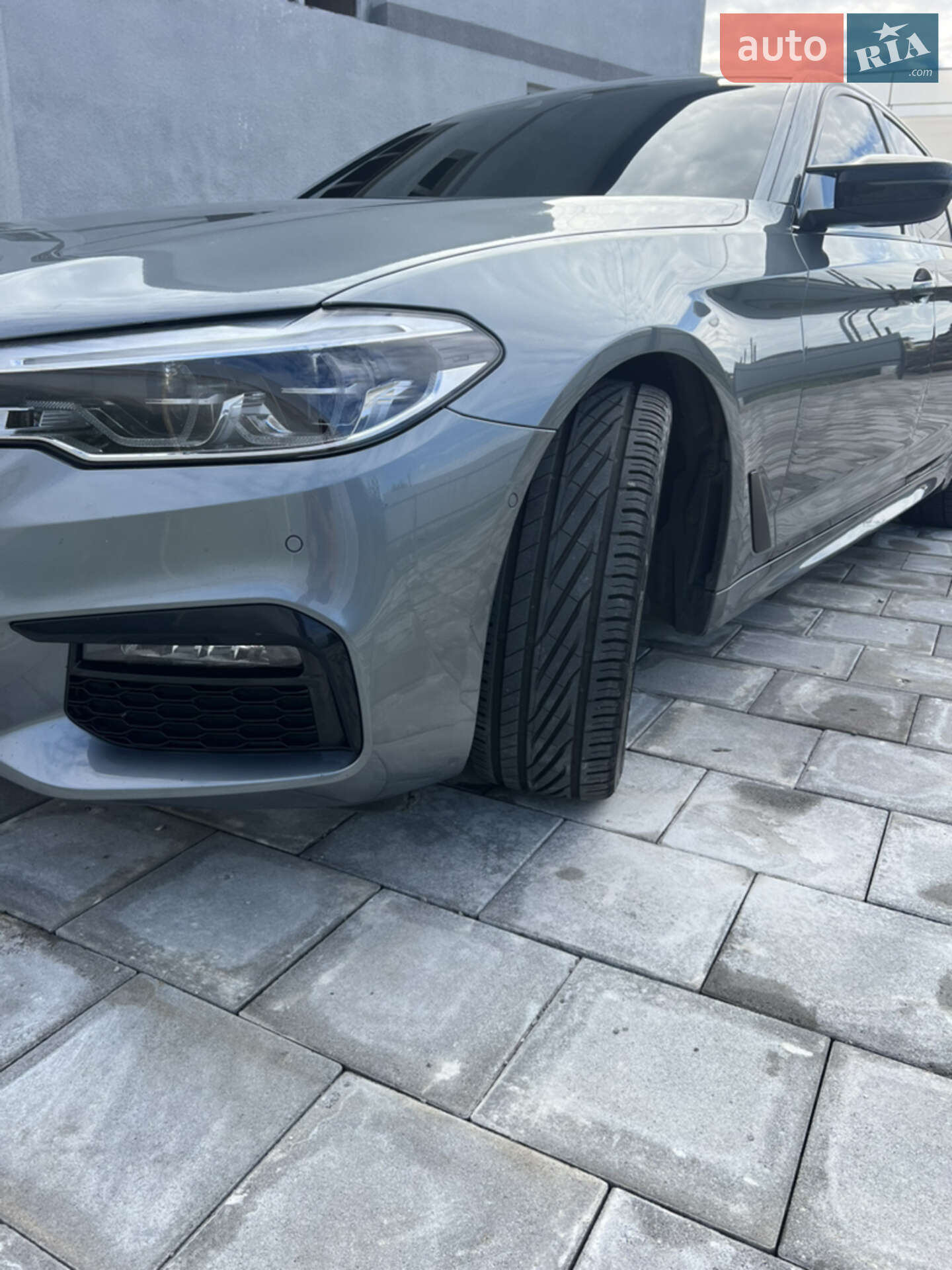 BMW 5 Series 2017 VIN WBAJC3107HG872266 фото оголошення 34 з 46
