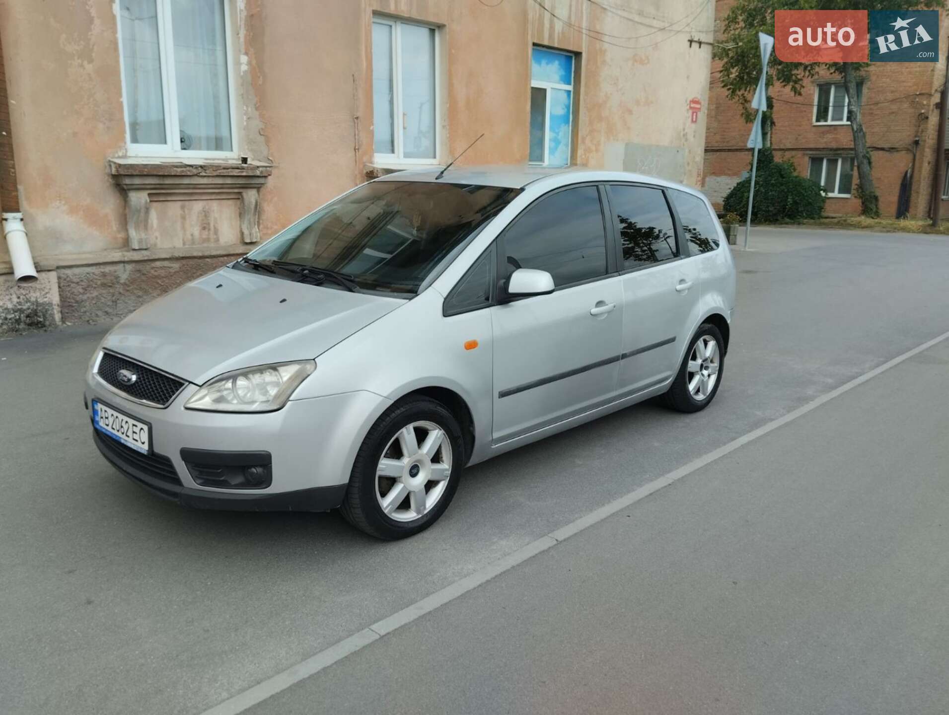 Ford Focus C-Max 2005 VIN WF0MXXGCDM5J35817 фото оголошення 3 з 14