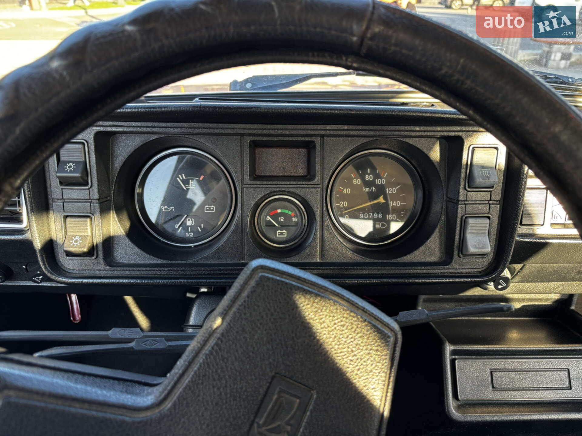 ВАЗ / Lada 2105 1990 VIN XTA210530V1699056 фото оголошення 11 з 25