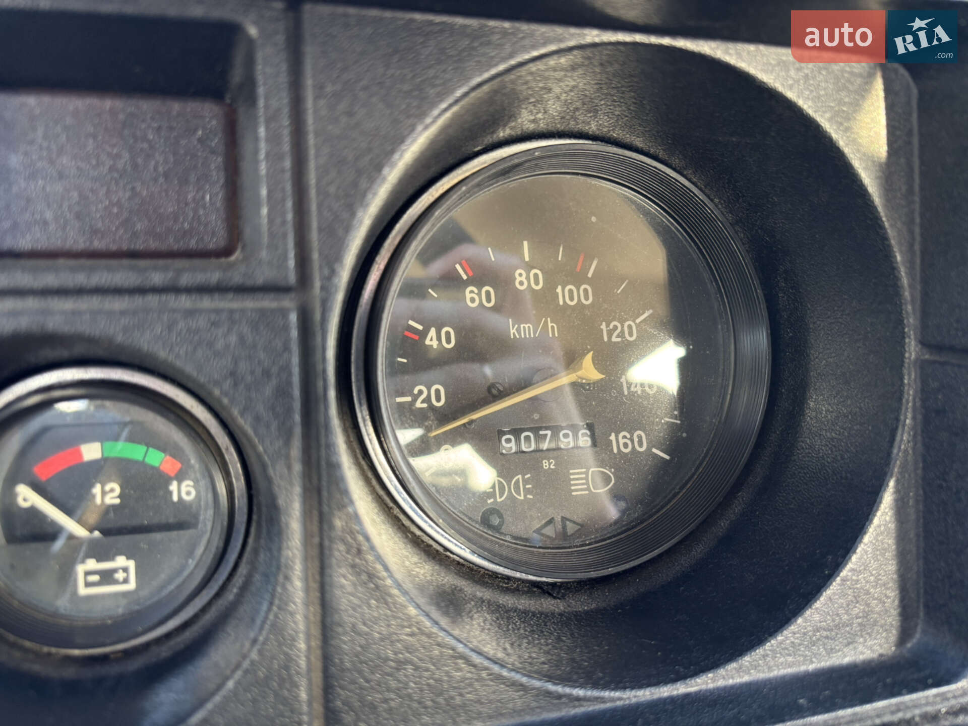 ВАЗ / Lada 2105 1990 VIN XTA210530V1699056 фото оголошення 12 з 25
