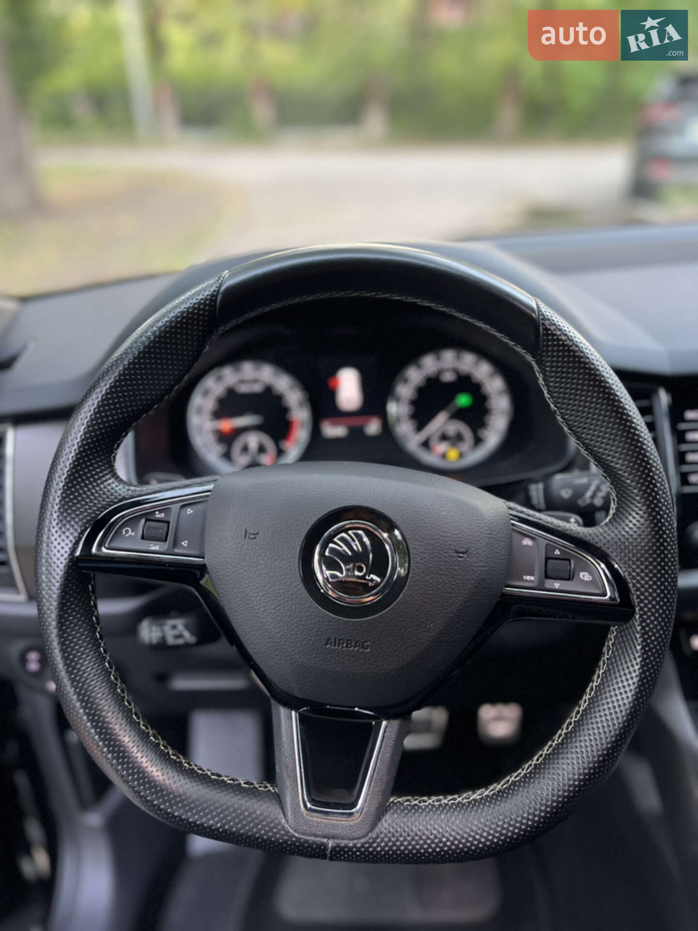 Skoda Kodiaq 2018 VIN TMBLK7NS2K8035704 фото оголошення 18 з 29