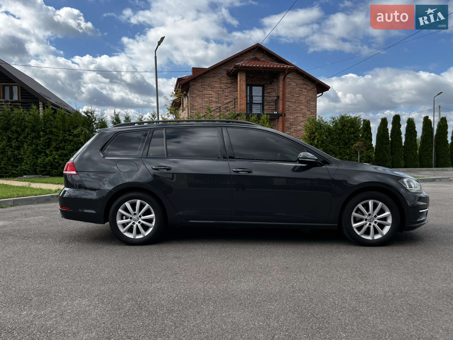 Volkswagen Golf 2017 VIN WVWZZZAUZJP567081 фото оголошення 20 з 53