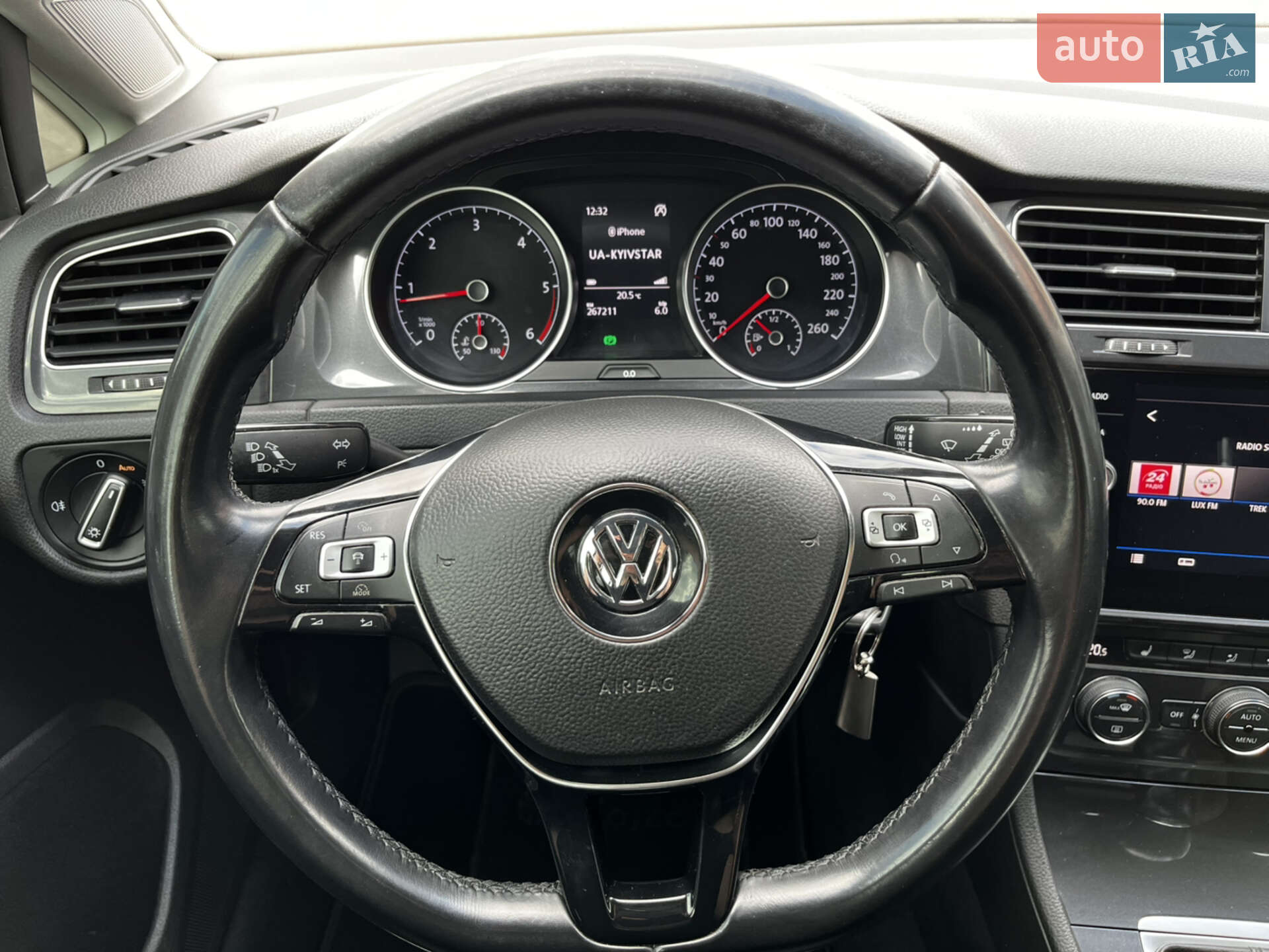 Volkswagen Golf 2017 VIN WVWZZZAUZJP567081 фото оголошення 22 з 53