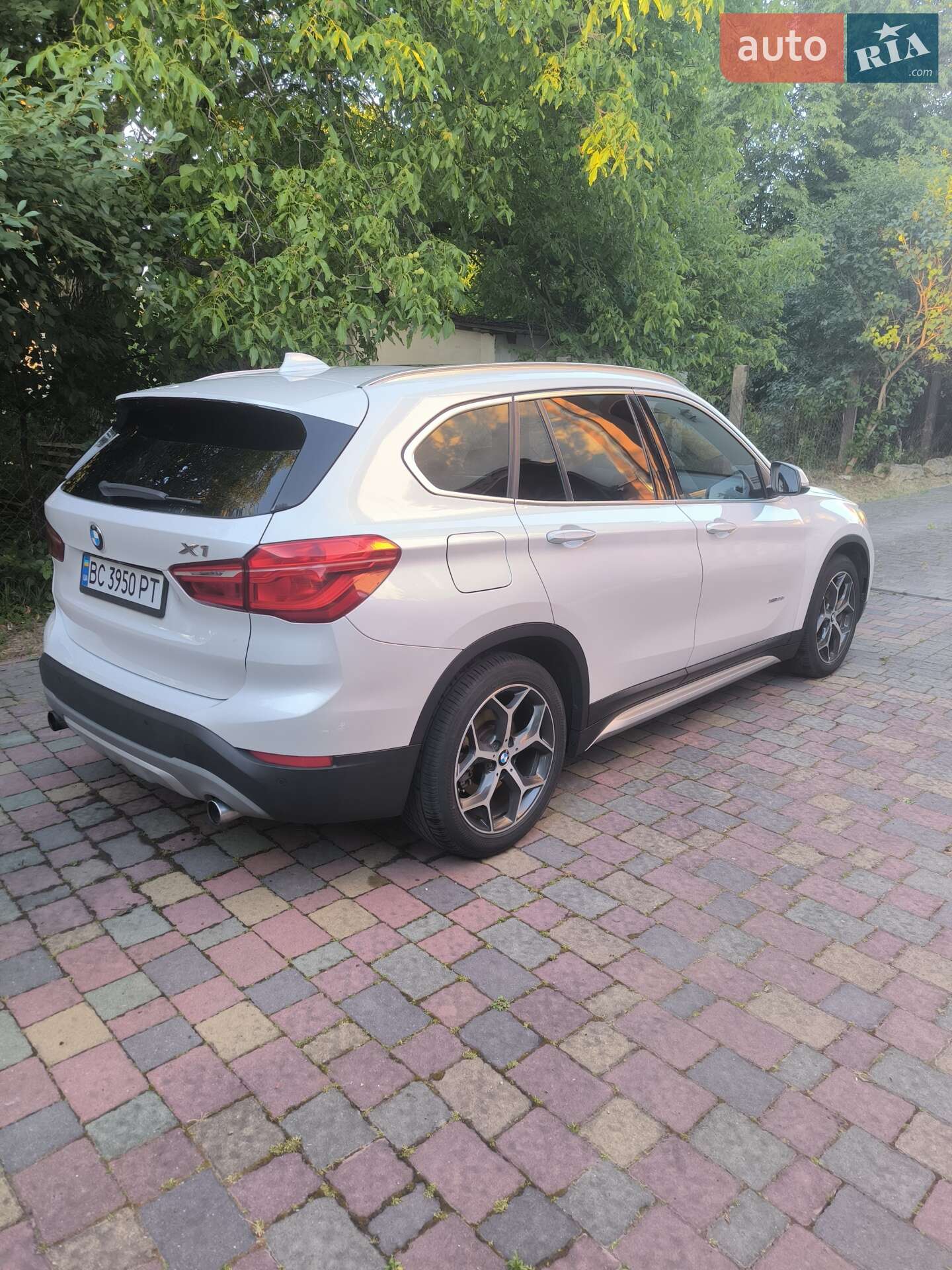BMW X1 2016 VIN WBXHT3C34G5F66277 фото оголошення 3 з 31