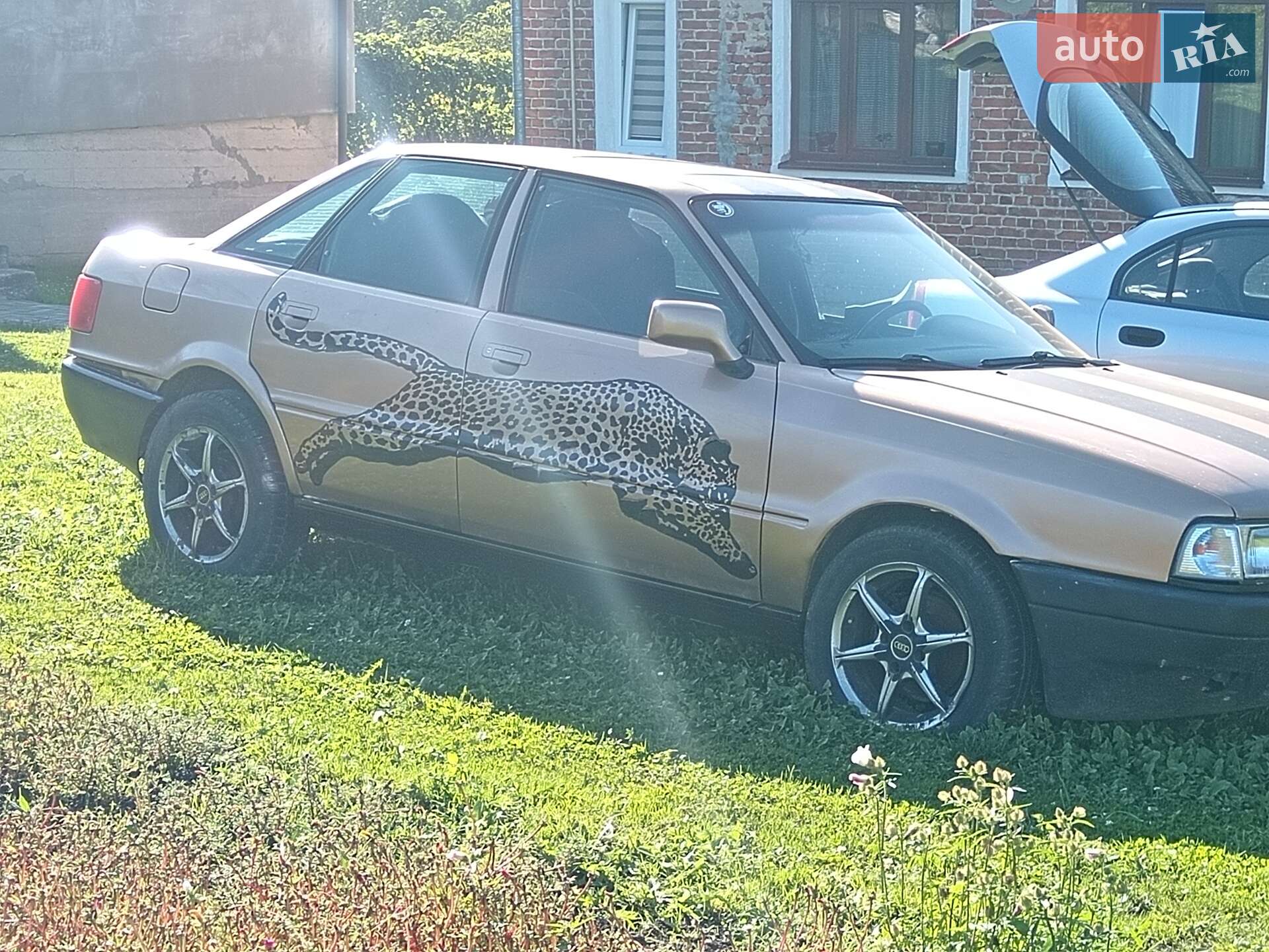 Audi 80 1987 VIN WAUZZZ89ZHA393443 фото оголошення 4 з 16