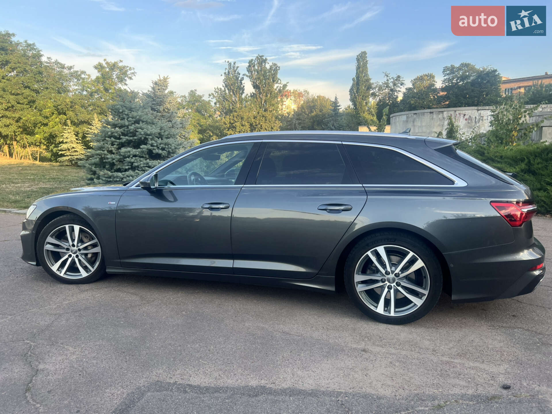 Audi A6 2019 VIN WAUZZZF26KN121919 фото оголошення 5 з 11