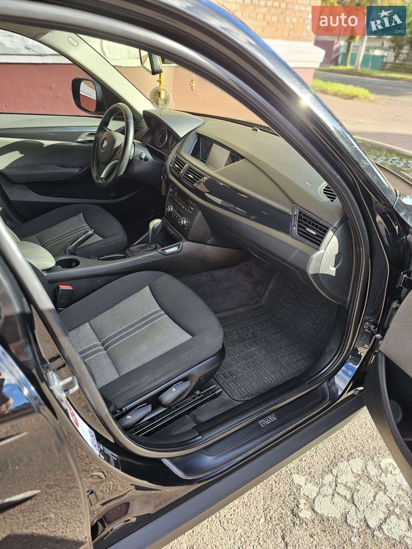 BMW X1 2012 VIN WBAVP11010VU15625 фото оголошення 33 з 61