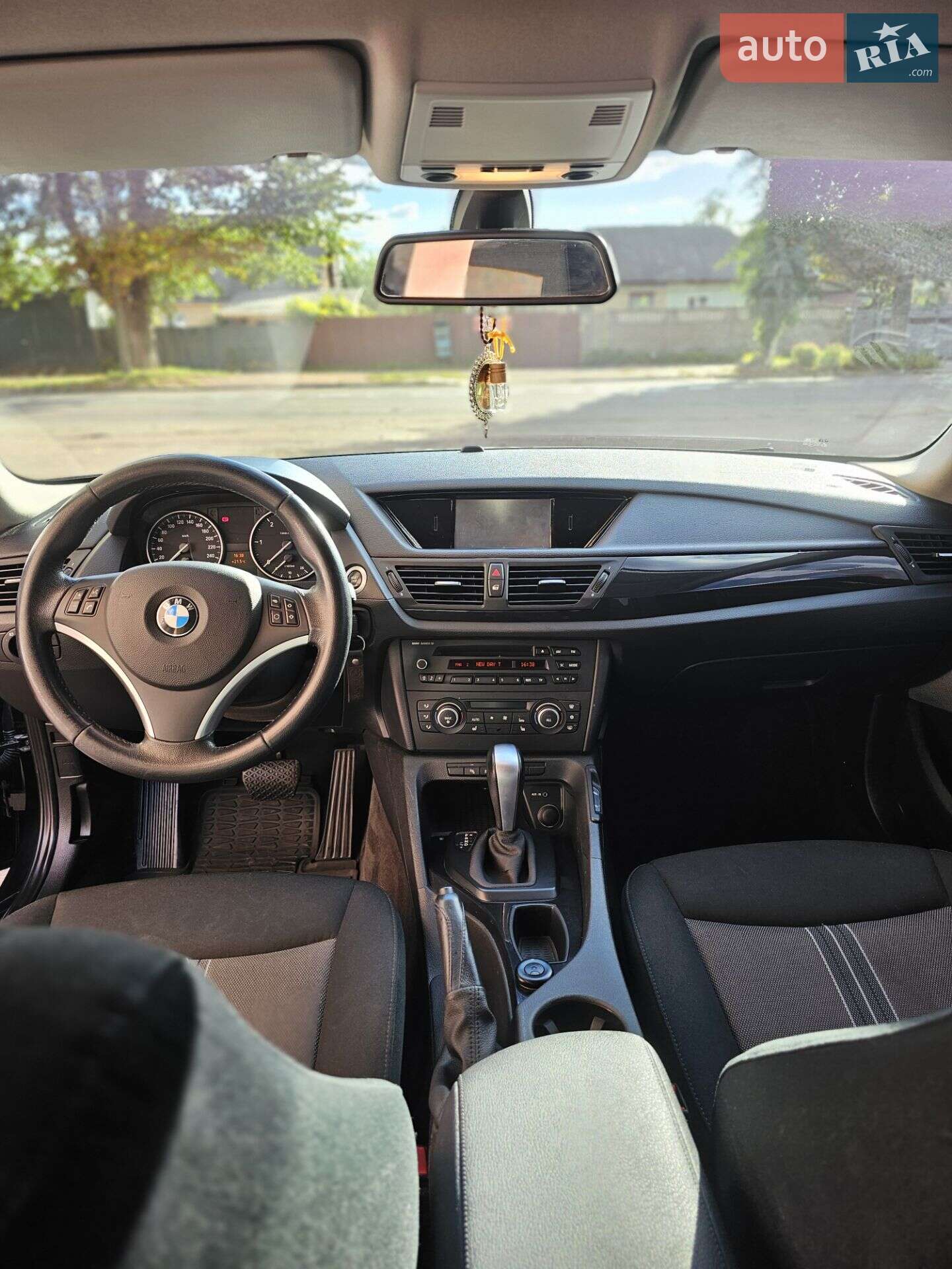 BMW X1 2012 VIN WBAVP11010VU15625 фото оголошення 36 з 61