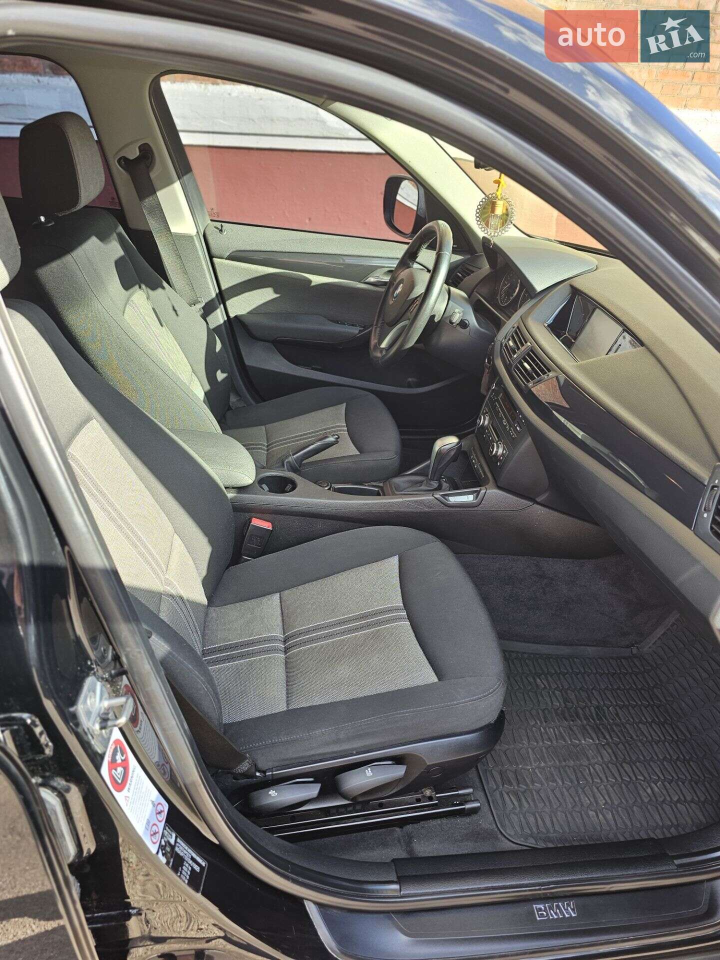 BMW X1 2012 VIN WBAVP11010VU15625 фото оголошення 54 з 61