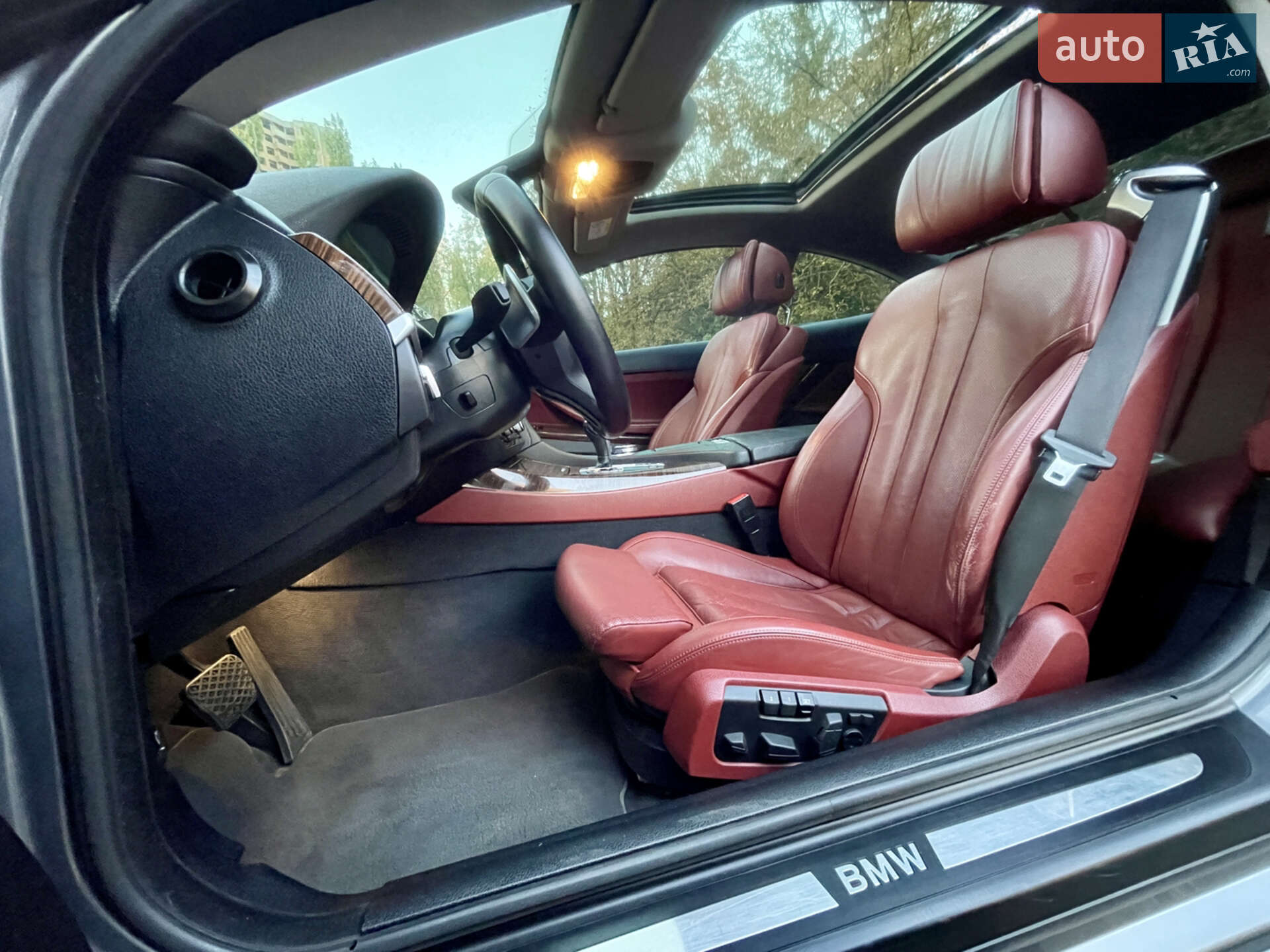 BMW 6 Series 2016 VIN WBA6H31090D933548 фото оголошення 32 з 51