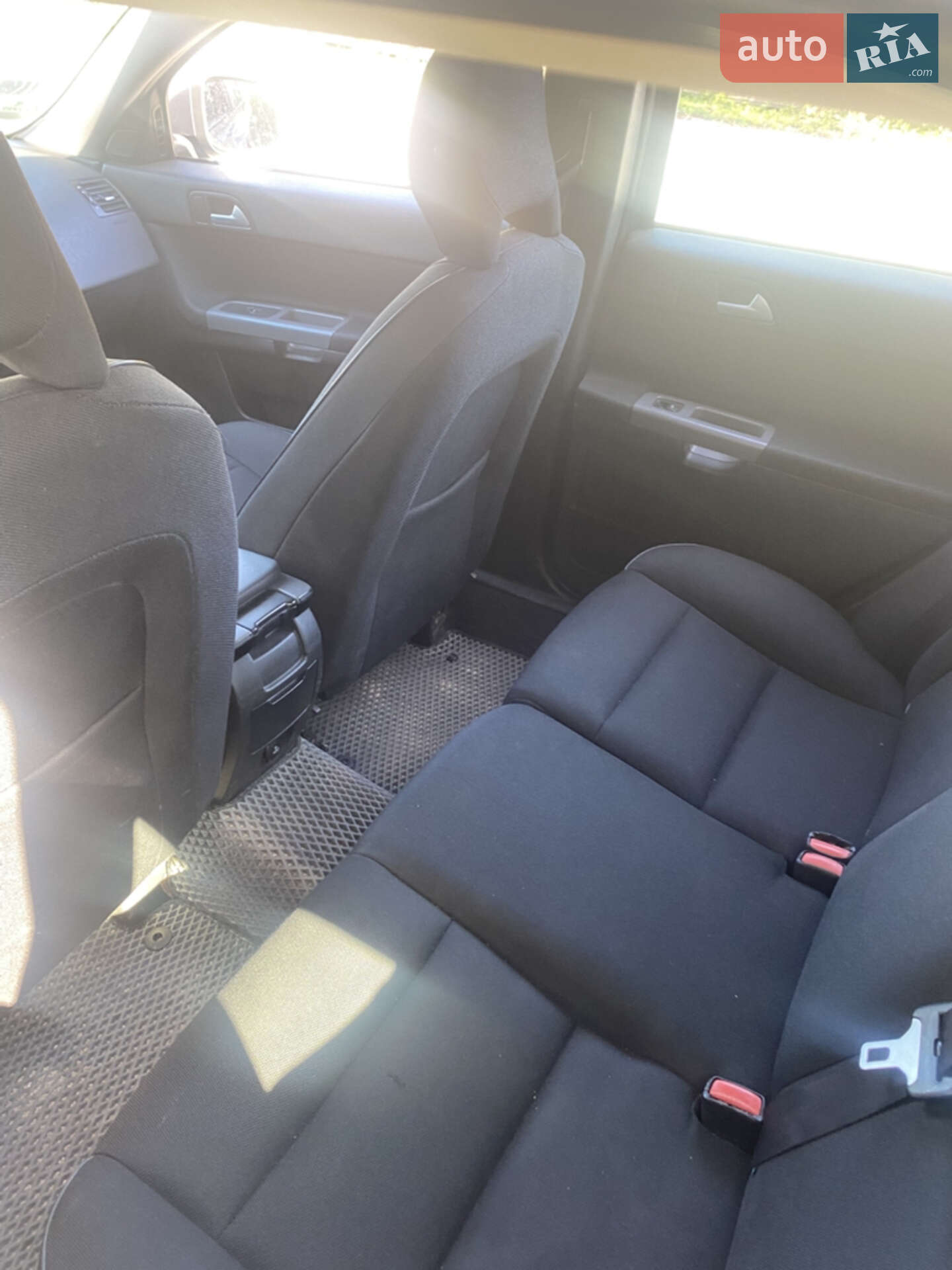 Volvo V50 2011 VIN YV1MW84F1B2635839 фото оголошення 10 з 15