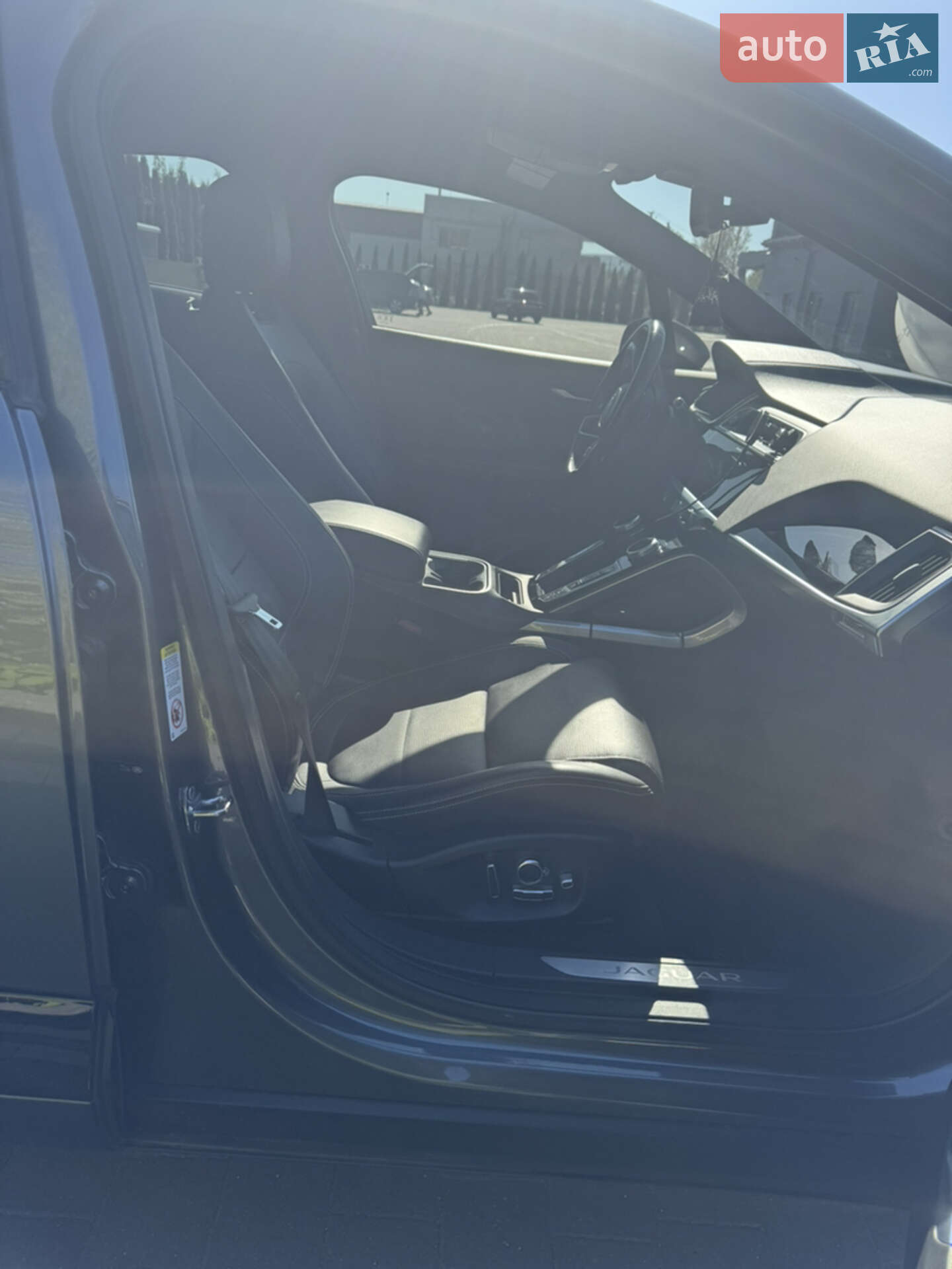 Jaguar I-Pace 2019 VIN SADHD2S11L1F83869 фото оголошення 14 з 95