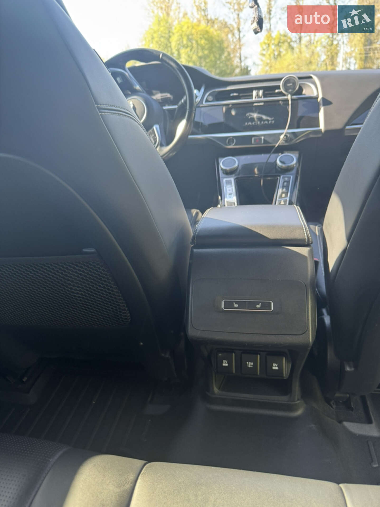 Jaguar I-Pace 2019 VIN SADHD2S11L1F83869 фото оголошення 23 з 95