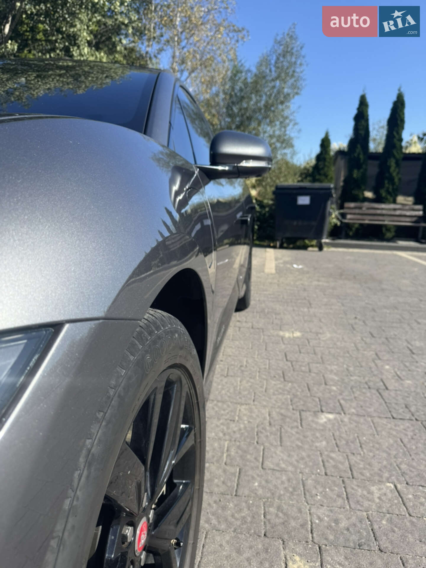 Jaguar I-Pace 2019 VIN SADHD2S11L1F83869 фото оголошення 82 з 95