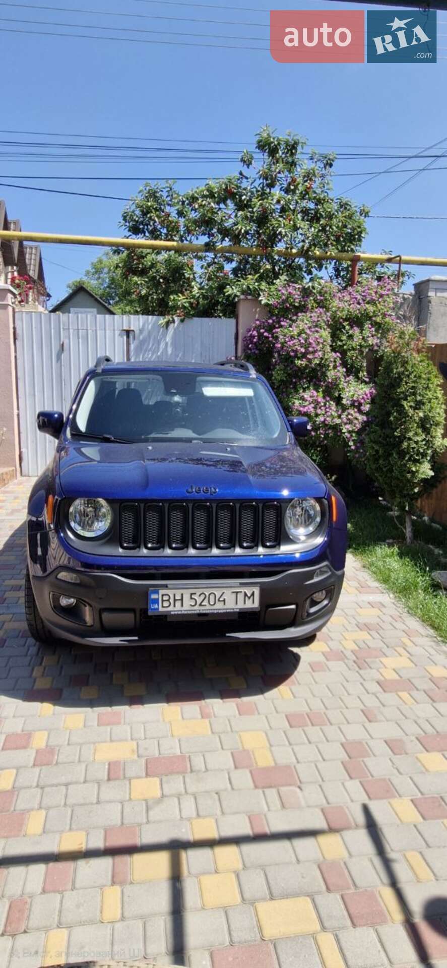 Jeep Renegade 2017 VIN ZACCJBBBXHPF55158 фото оголошення 2 з 35