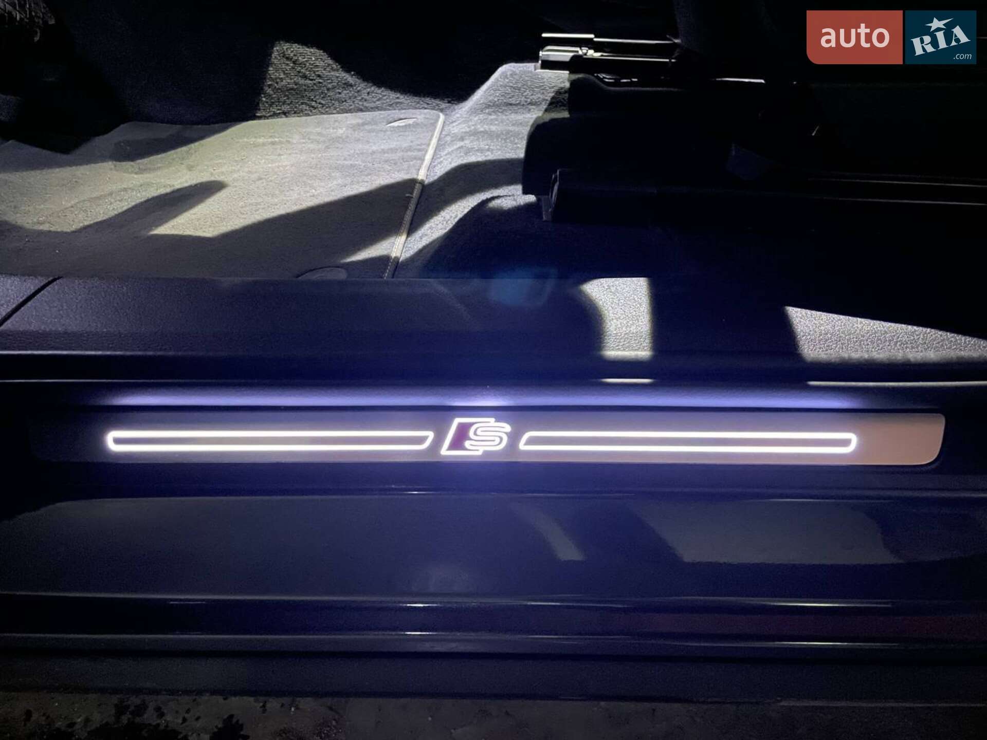 Audi e-tron 2021 VIN WAUZZZGEXNB006920 фото оголошення 39 з 42