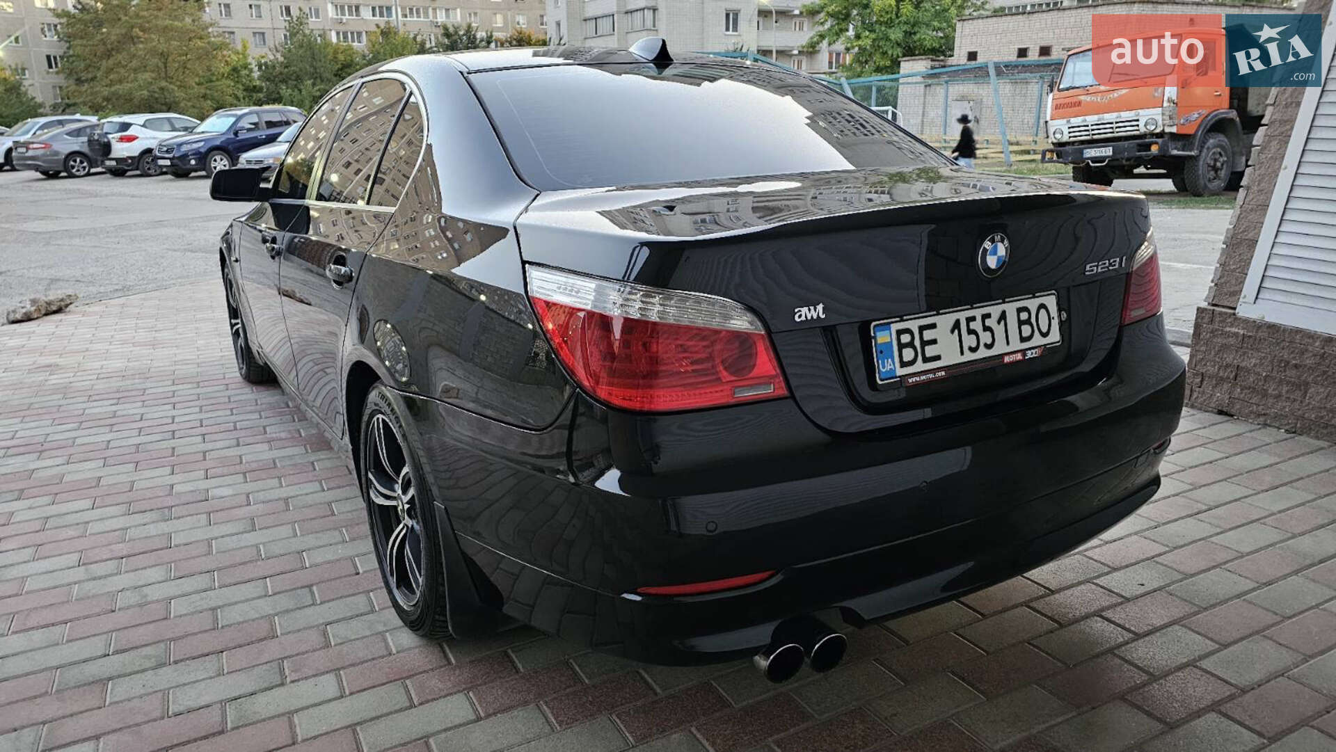 BMW 5 Series 2008 VIN WBANU11010CW42558 фото оголошення 13 з 75