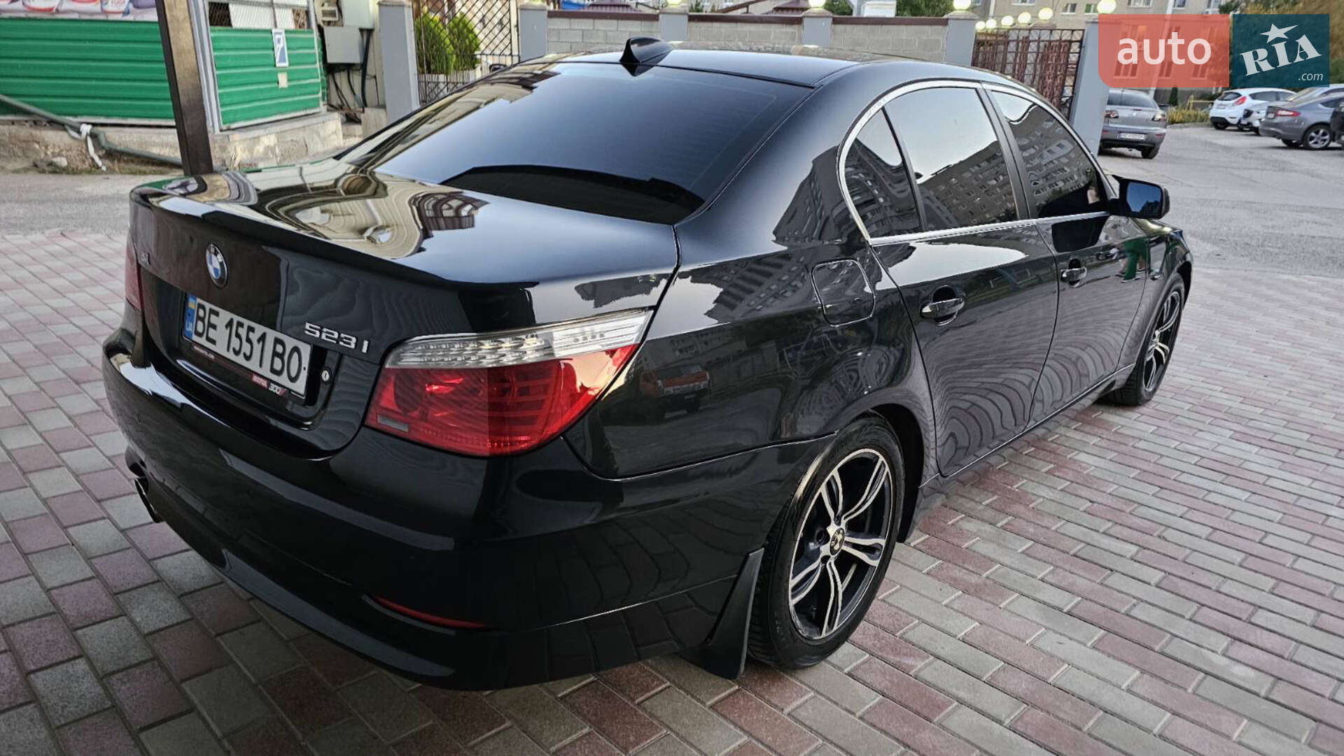 BMW 5 Series 2008 VIN WBANU11010CW42558 фото оголошення 14 з 75