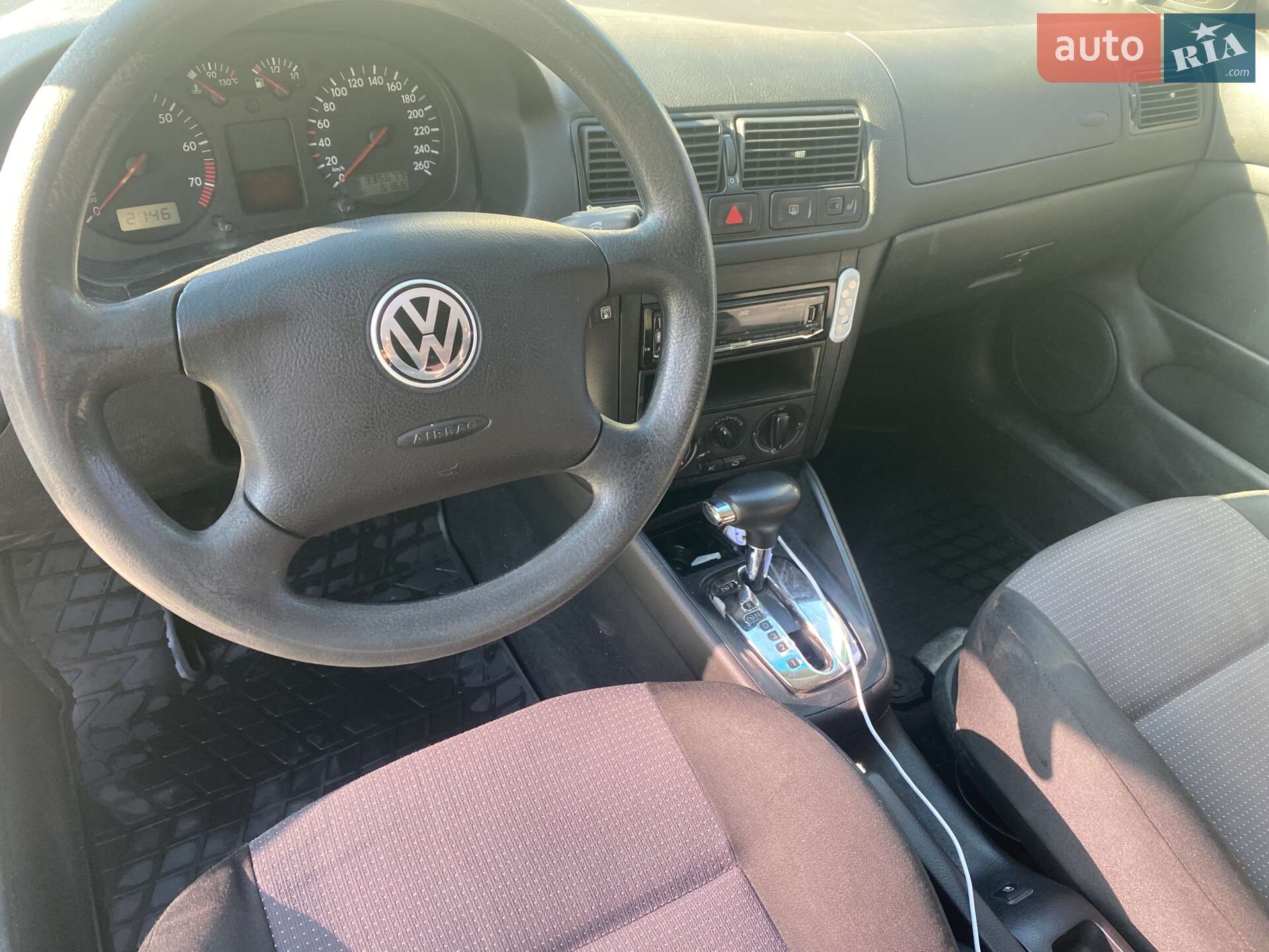 Volkswagen Golf 2001 VIN WVWZZZ1JZ2B086772 фото оголошення 4 з 9