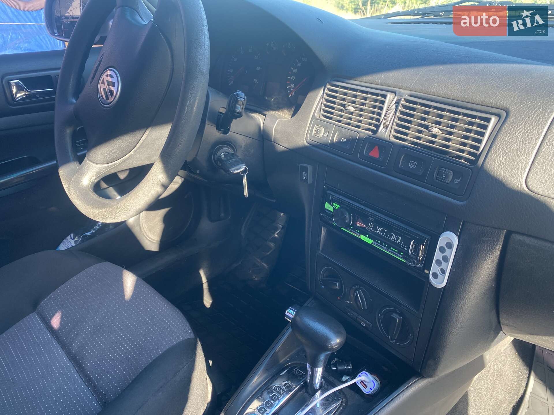 Volkswagen Golf 2001 VIN WVWZZZ1JZ2B086772 фото оголошення 7 з 9