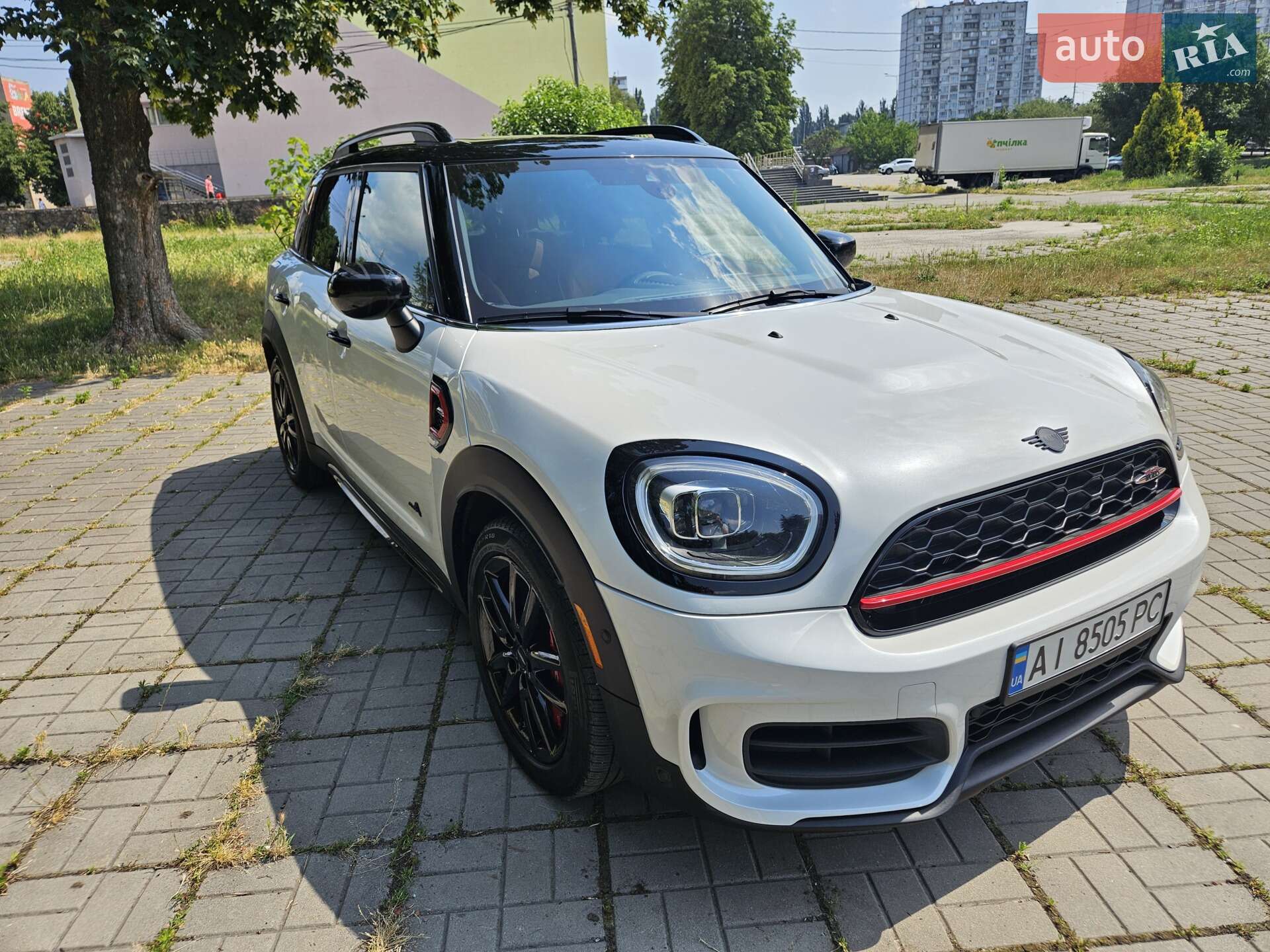 Mini Countryman 2023 VIN WMZ33BS07R3R75961 фото оголошення 4 з 97