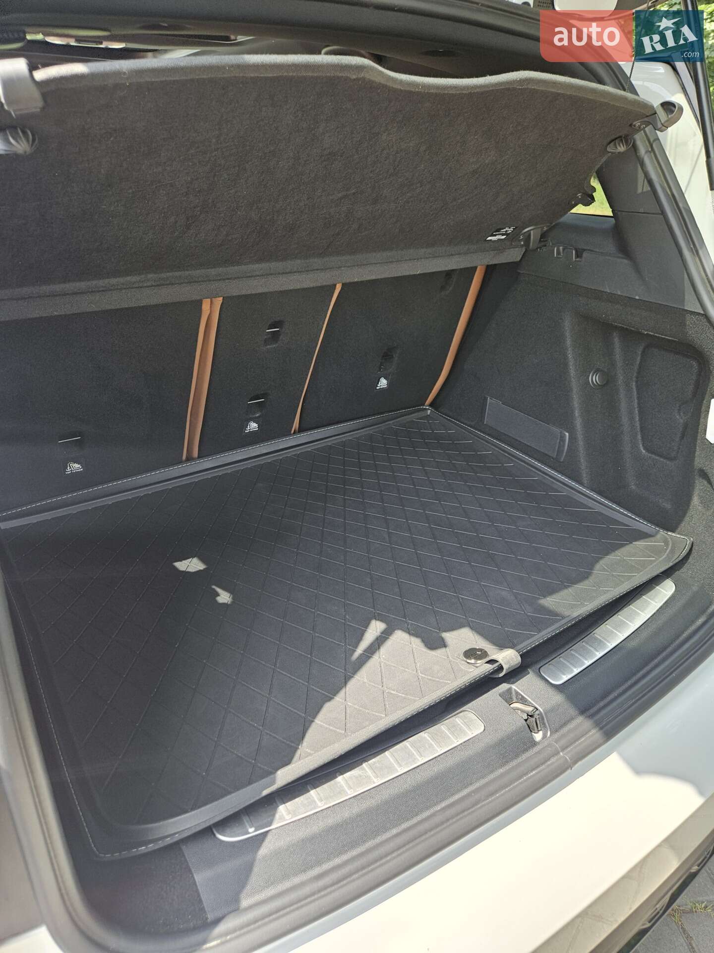 Mini Countryman 2023 VIN WMZ33BS07R3R75961 фото оголошення 40 з 97