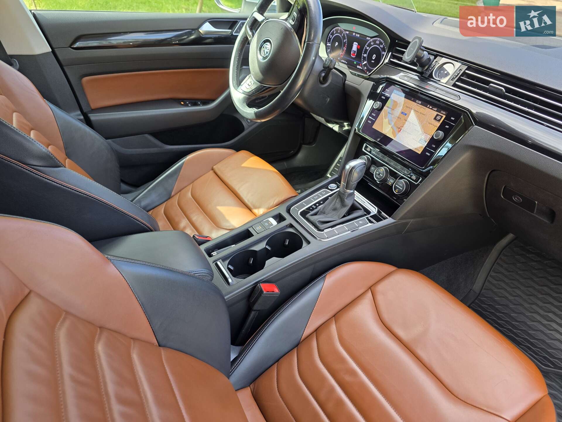 Volkswagen Arteon 2018 VIN WVWZZZ3HZKE002925 фото оголошення 3 з 26