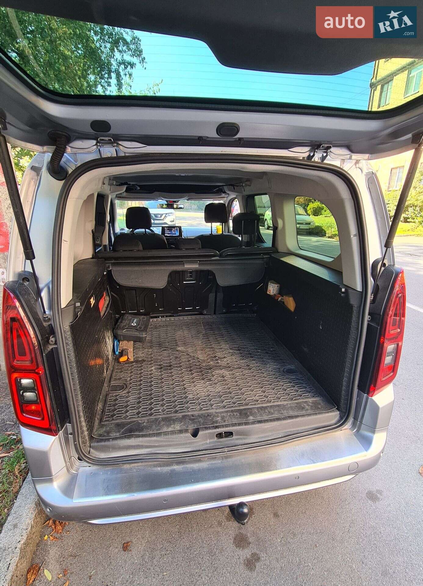 Toyota Proace City Verso 2021 VIN YARECYHZRGJ973436 фото оголошення 13 з 21