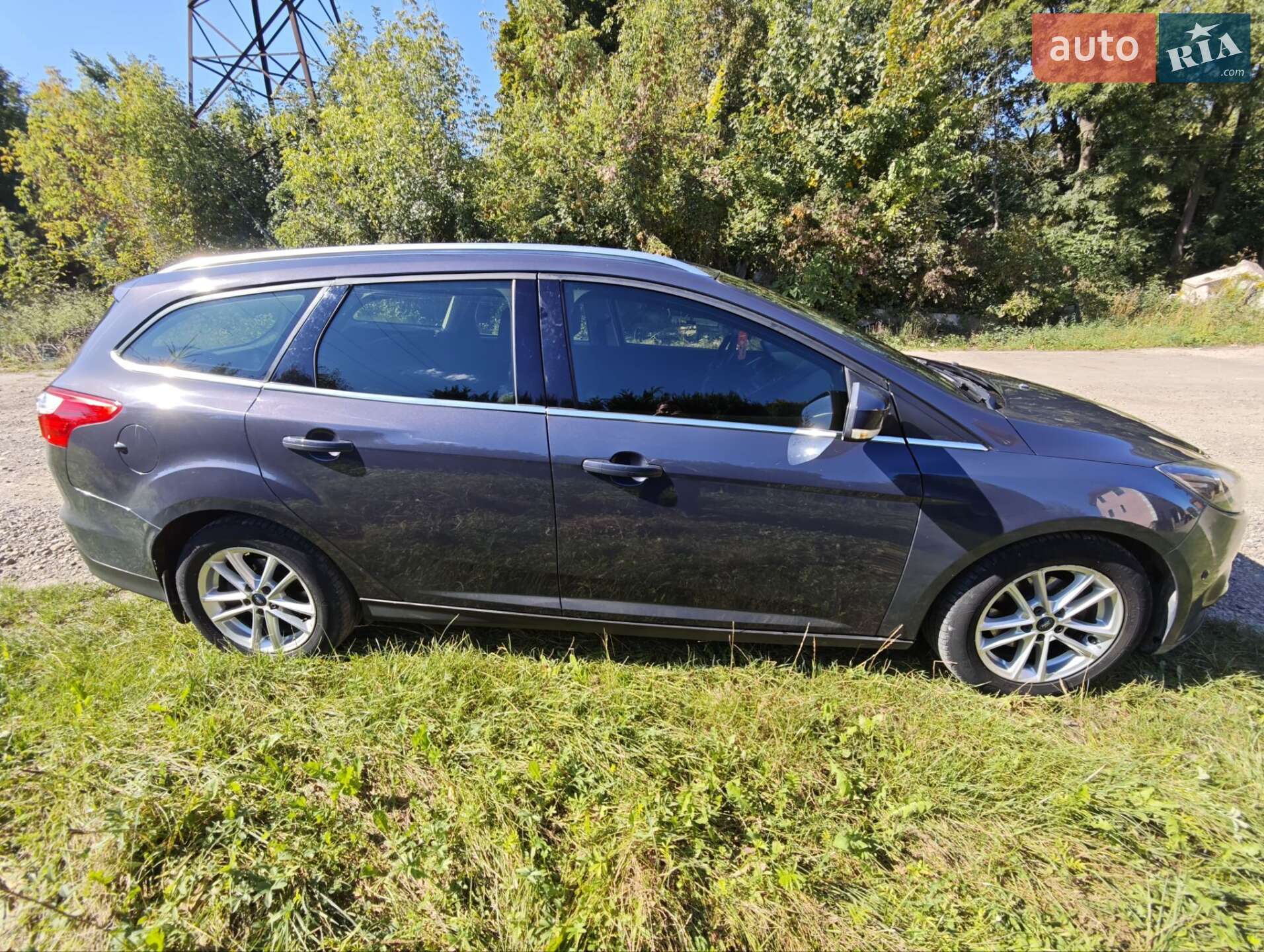 Ford Focus 2013 VIN WF0LXXGCBLDP39241 фото оголошення 10 з 29