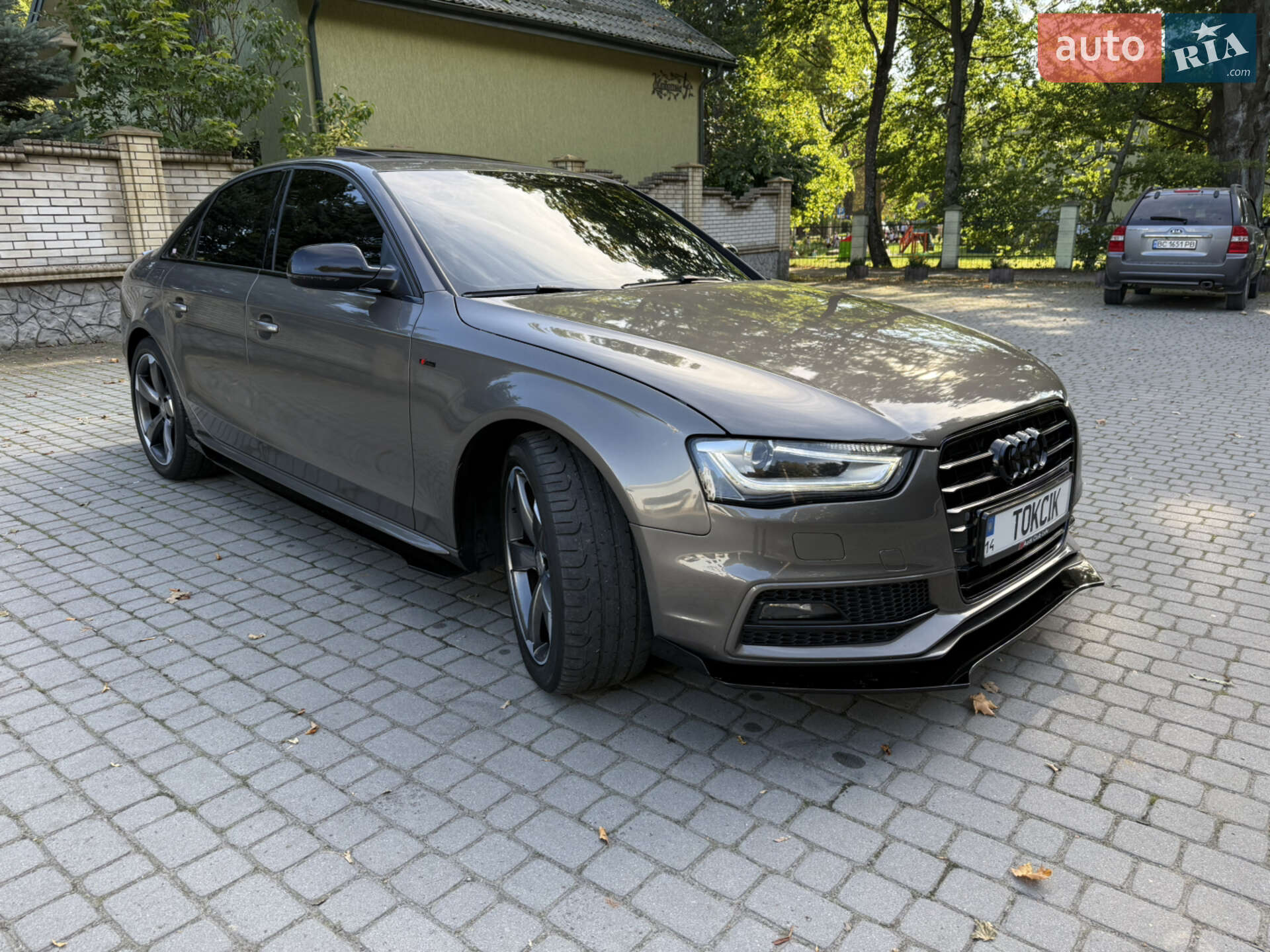 Audi A4 2013 VIN WAUFFAFL7EN004277 фото оголошення 3 з 10