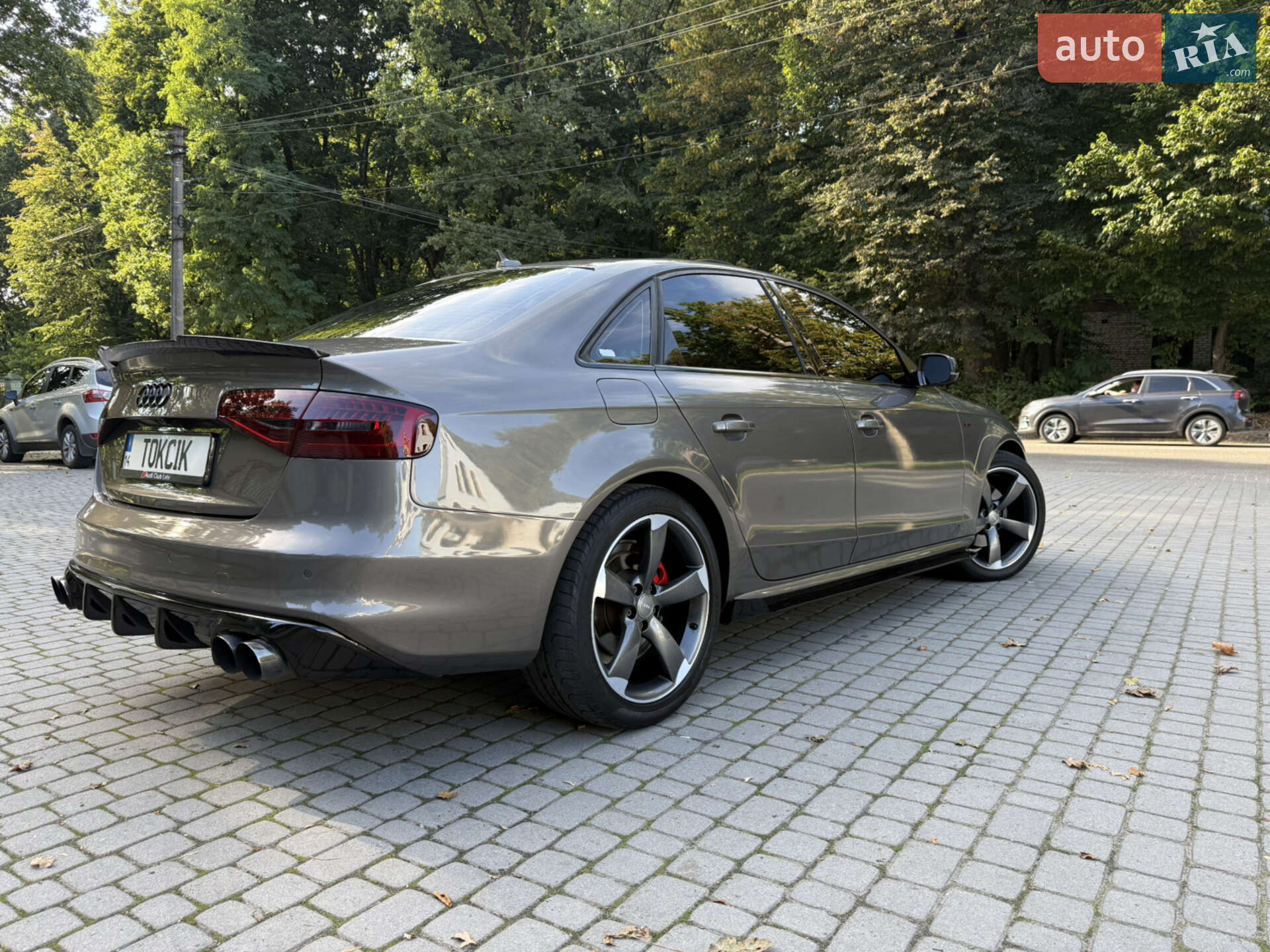 Audi A4 2013 VIN WAUFFAFL7EN004277 фото оголошення 5 з 10