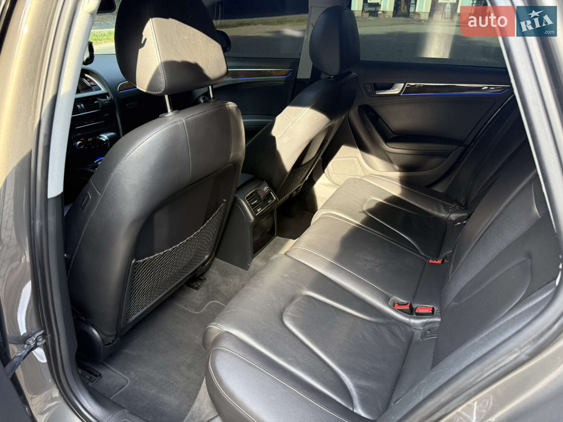 Audi A4 2013 VIN WAUFFAFL7EN004277 фото оголошення 8 з 10